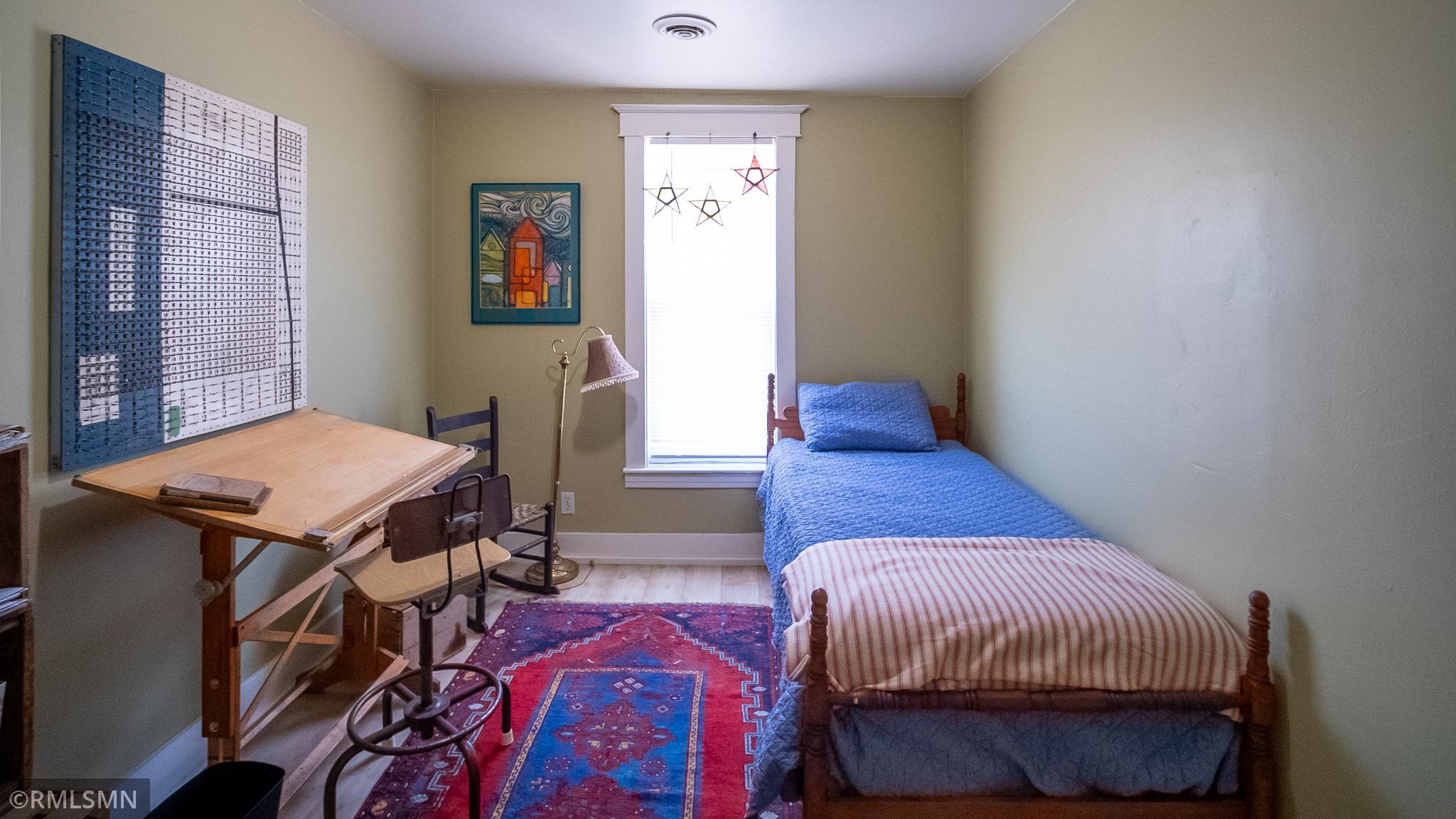 main property photo 14