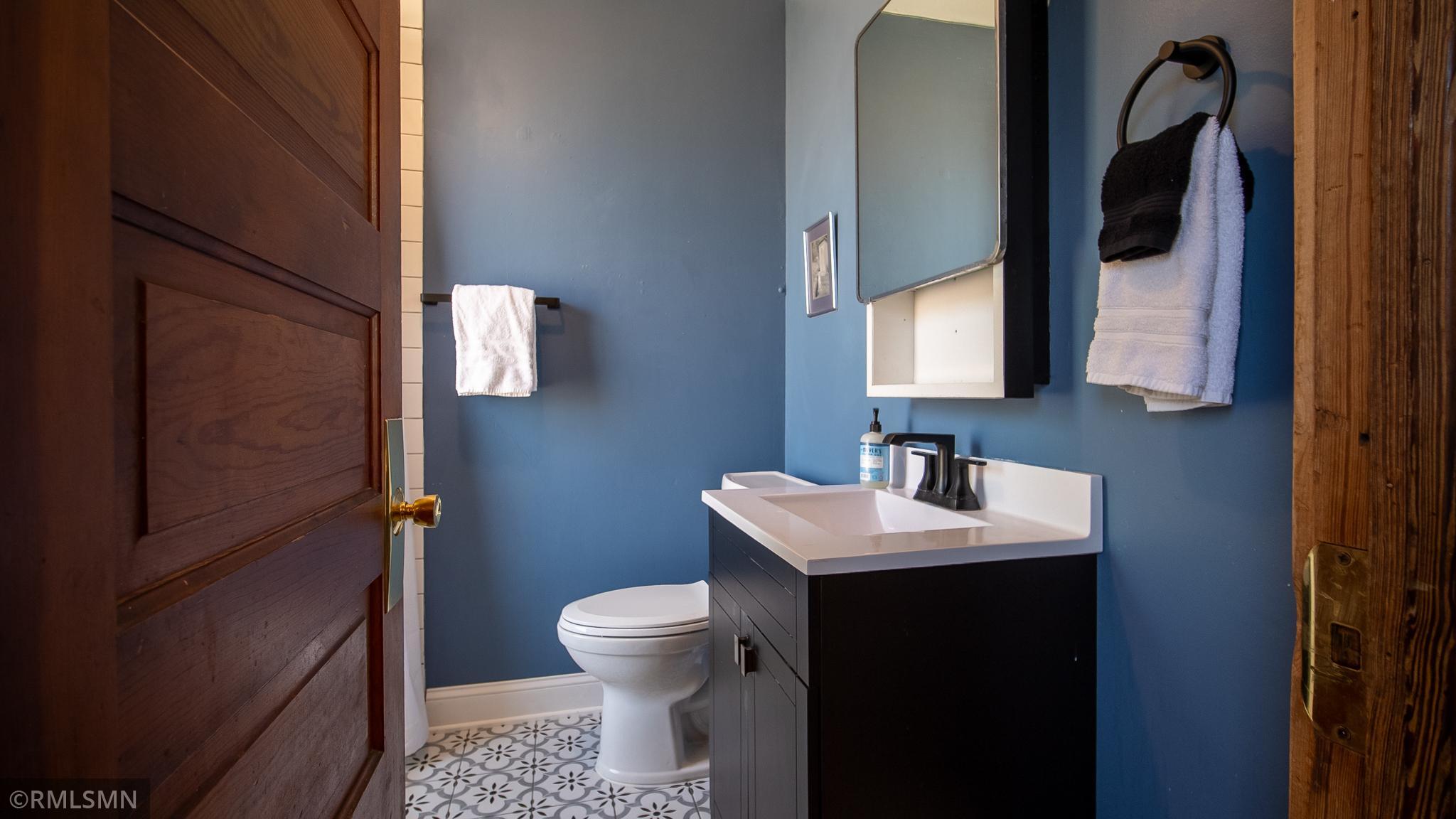 main property photo 16