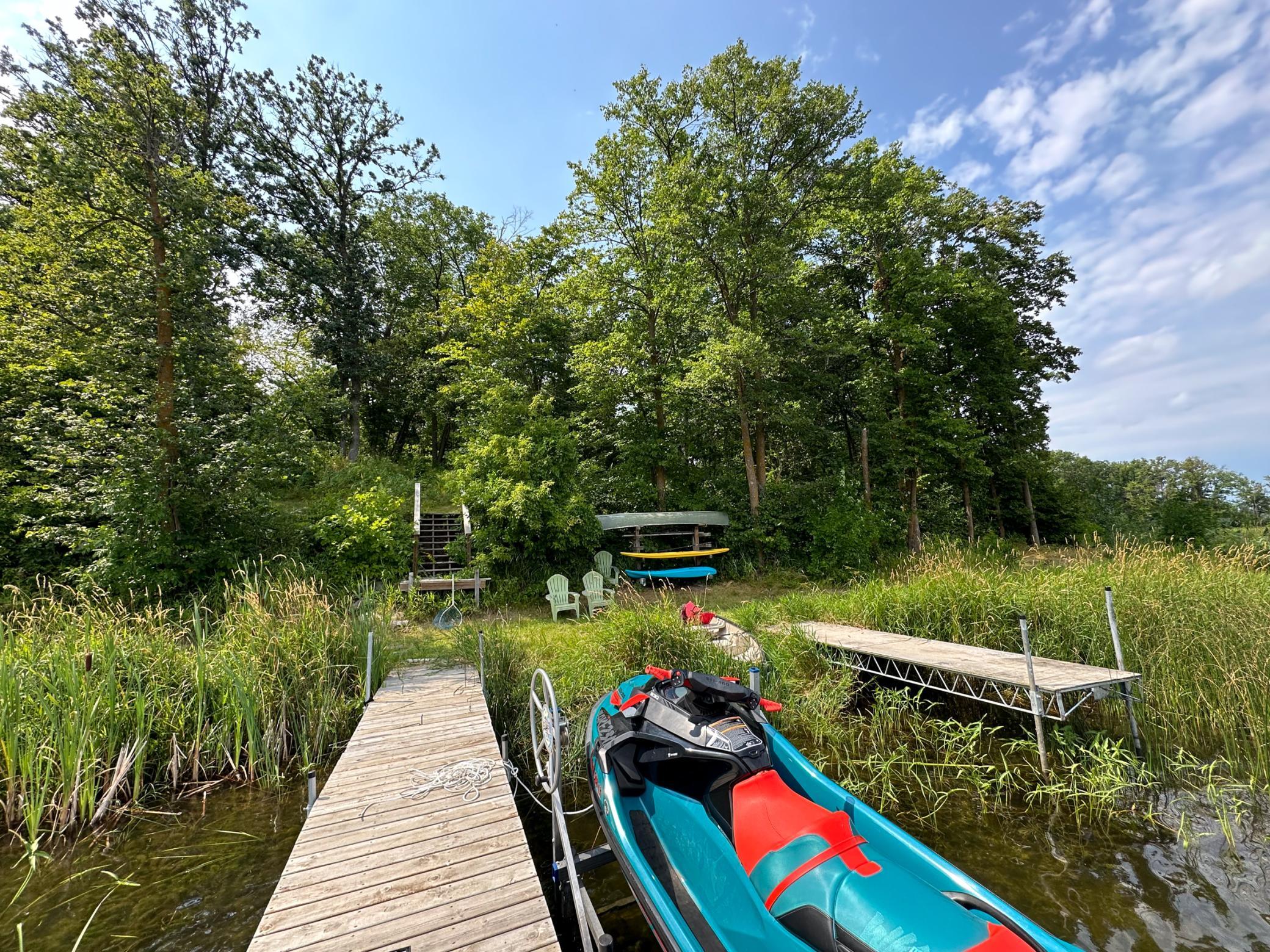 main property photo 24