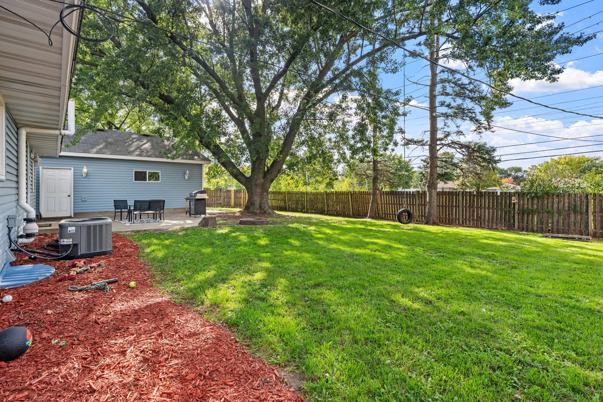 main property photo 33