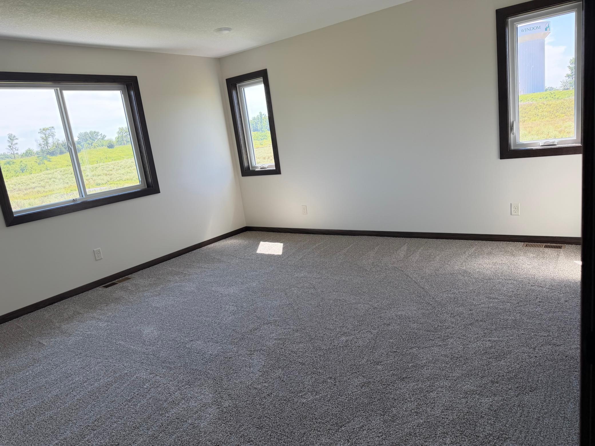 main property photo 67
