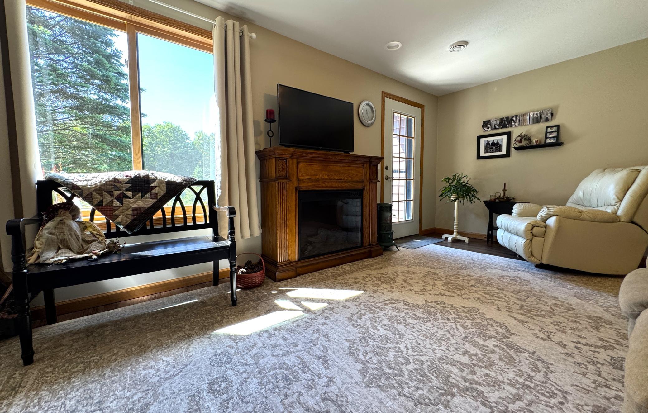 main property photo 70