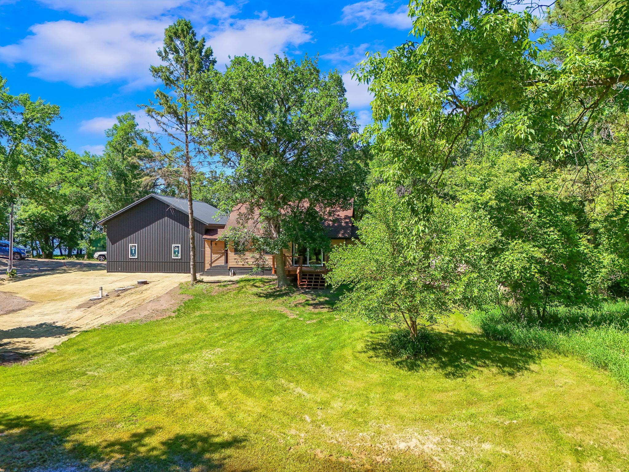 main property photo 17