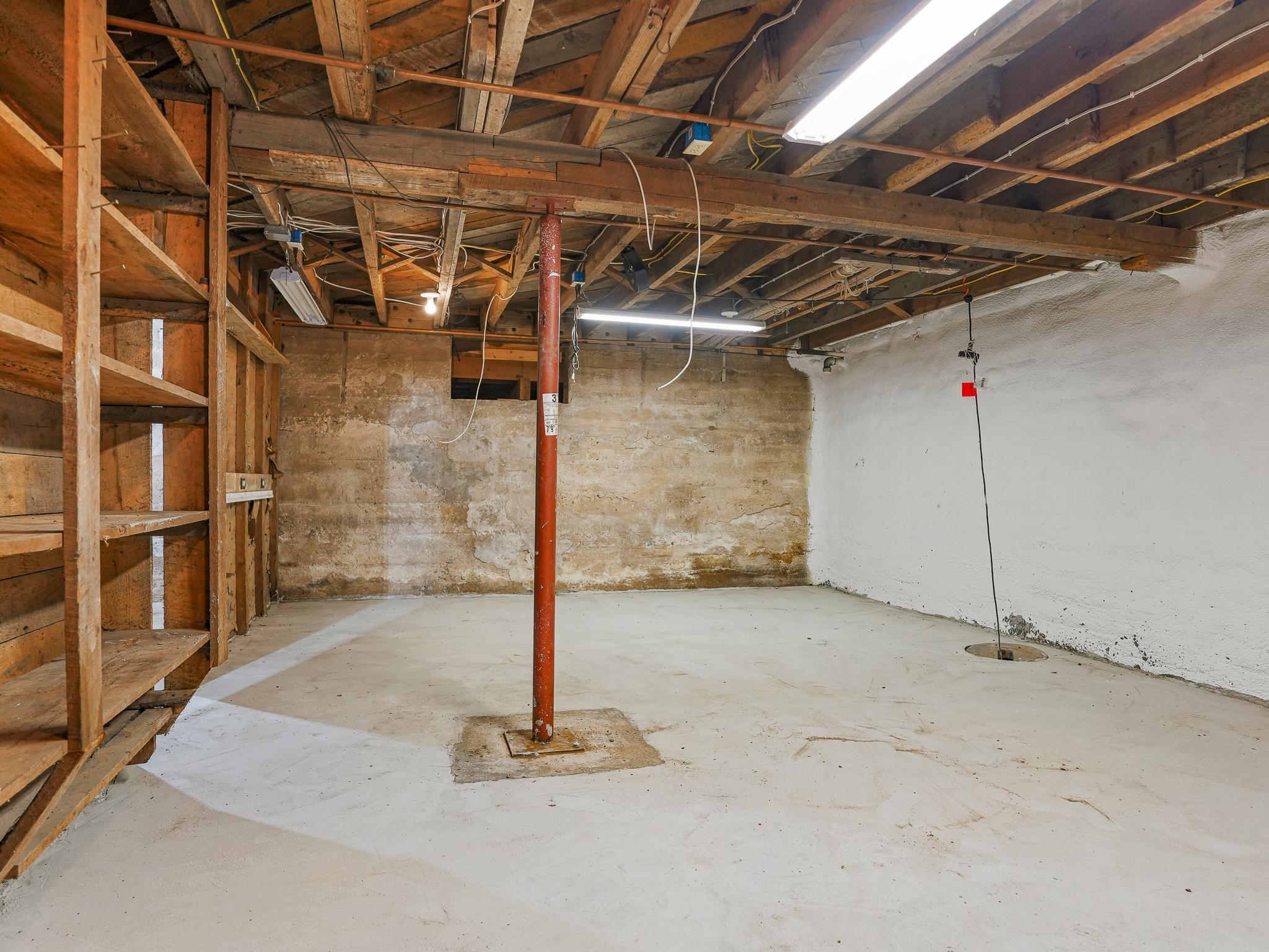 main property photo 62