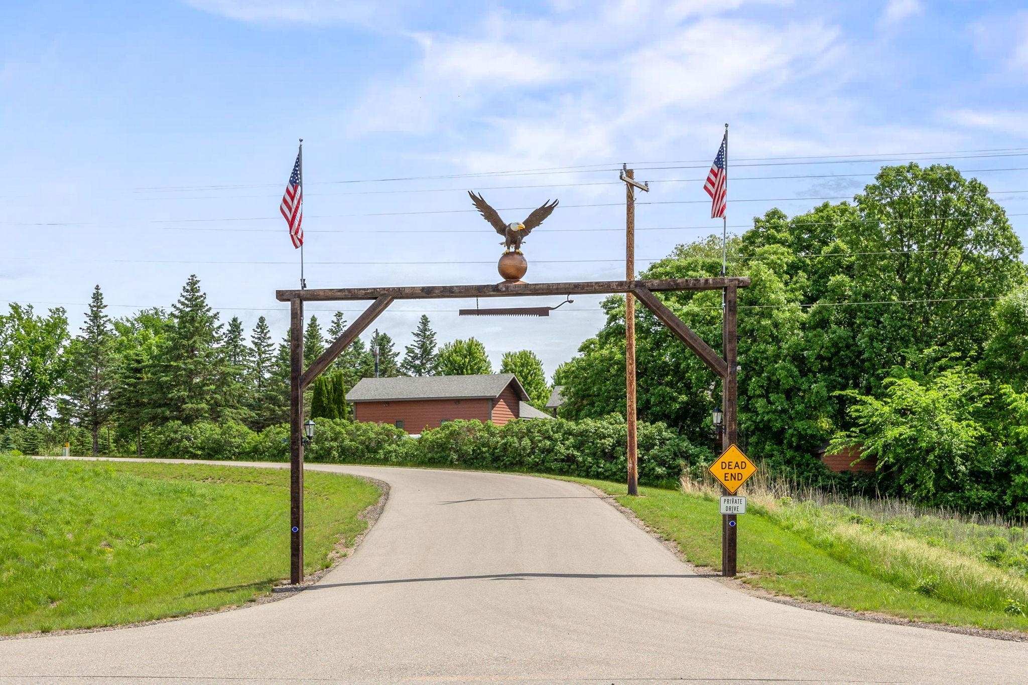 main property photo 40