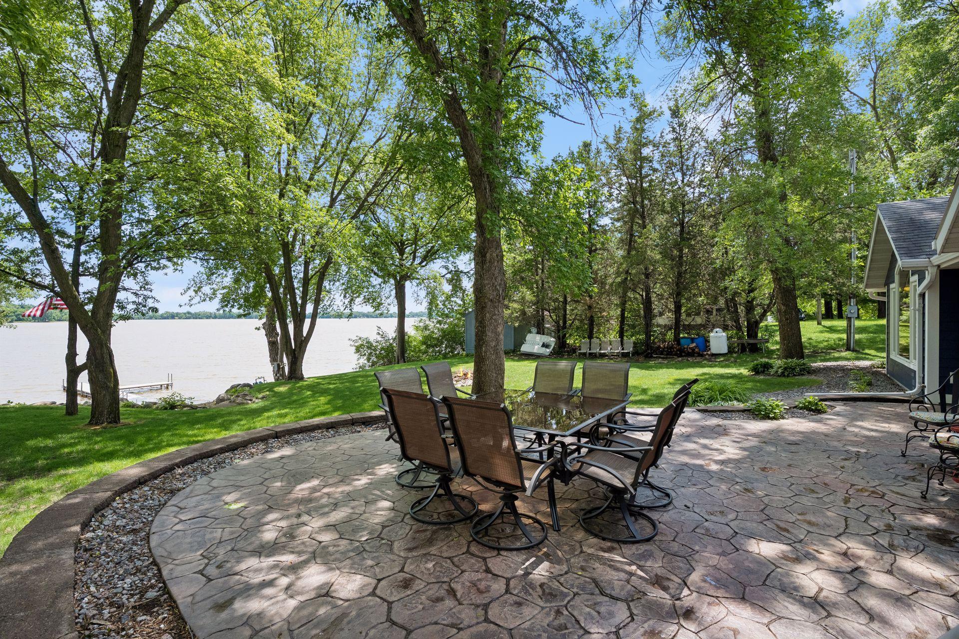 main property photo 26