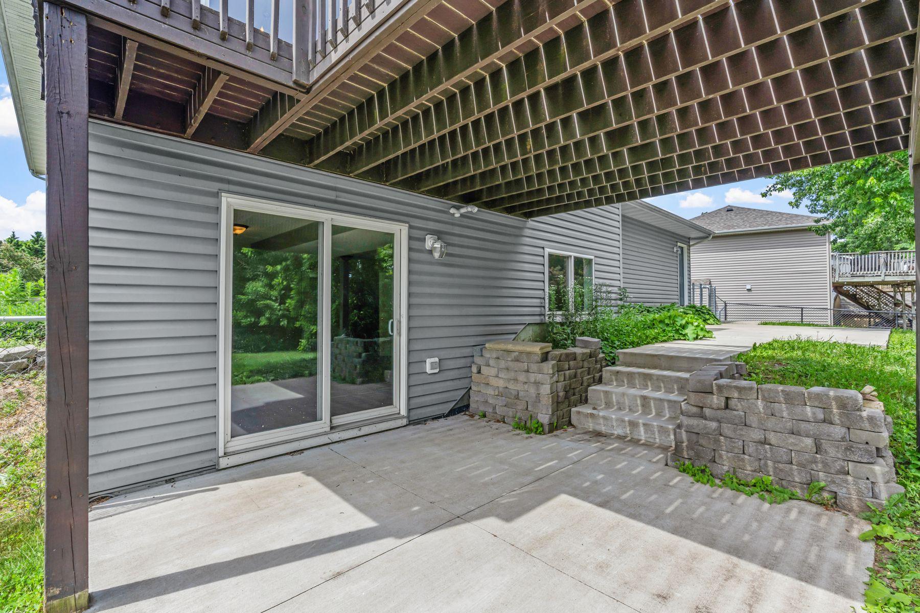main property photo 10