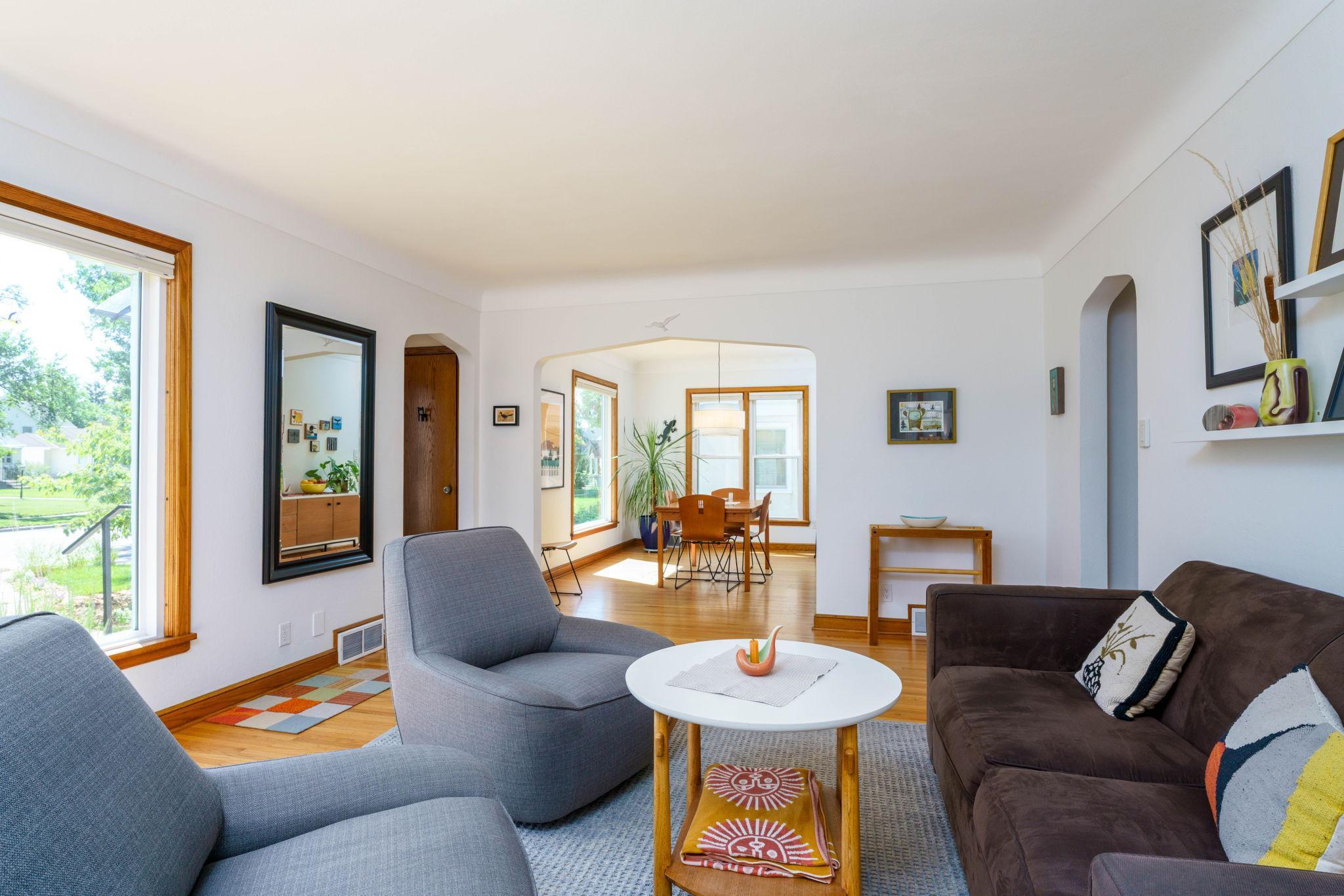 property viewer photo 4