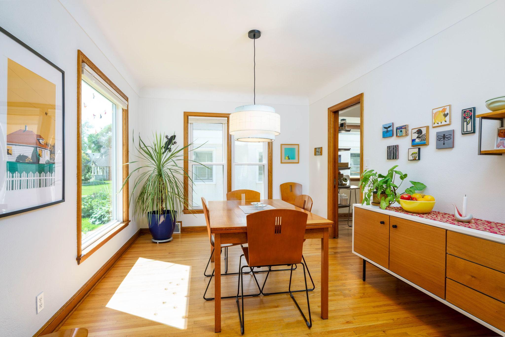 property viewer photo 6