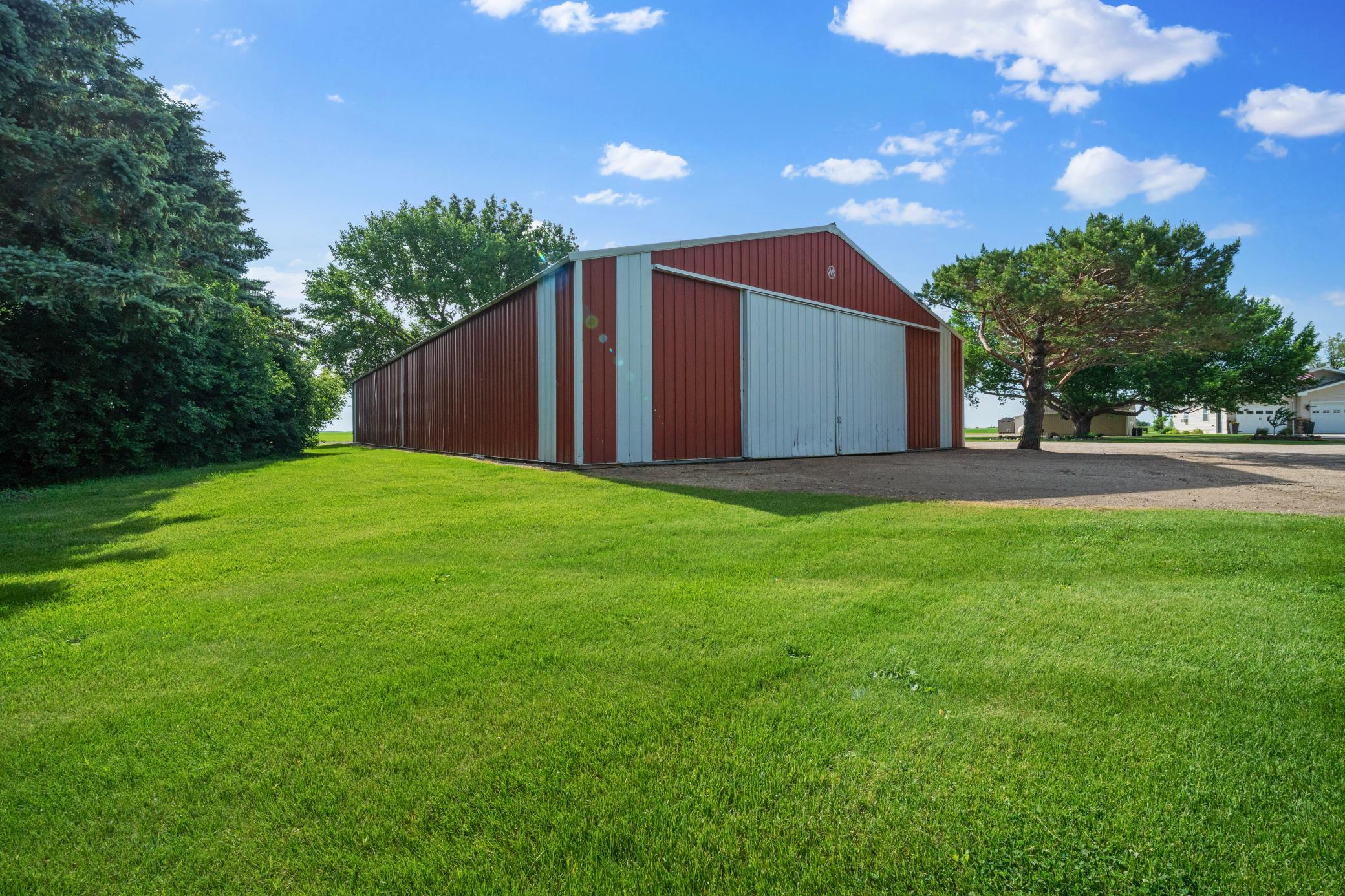 main property photo 51
