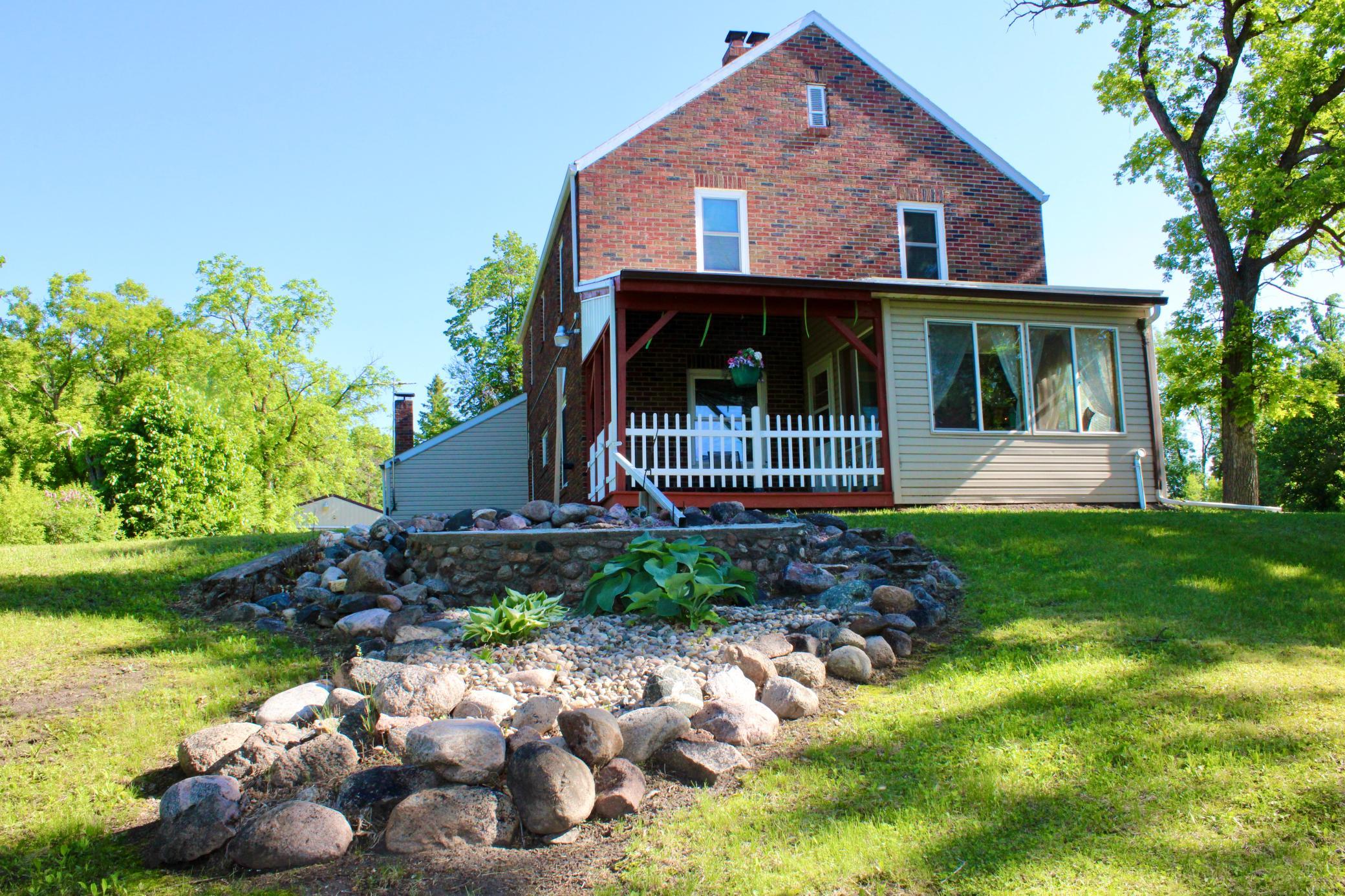 main property photo 14