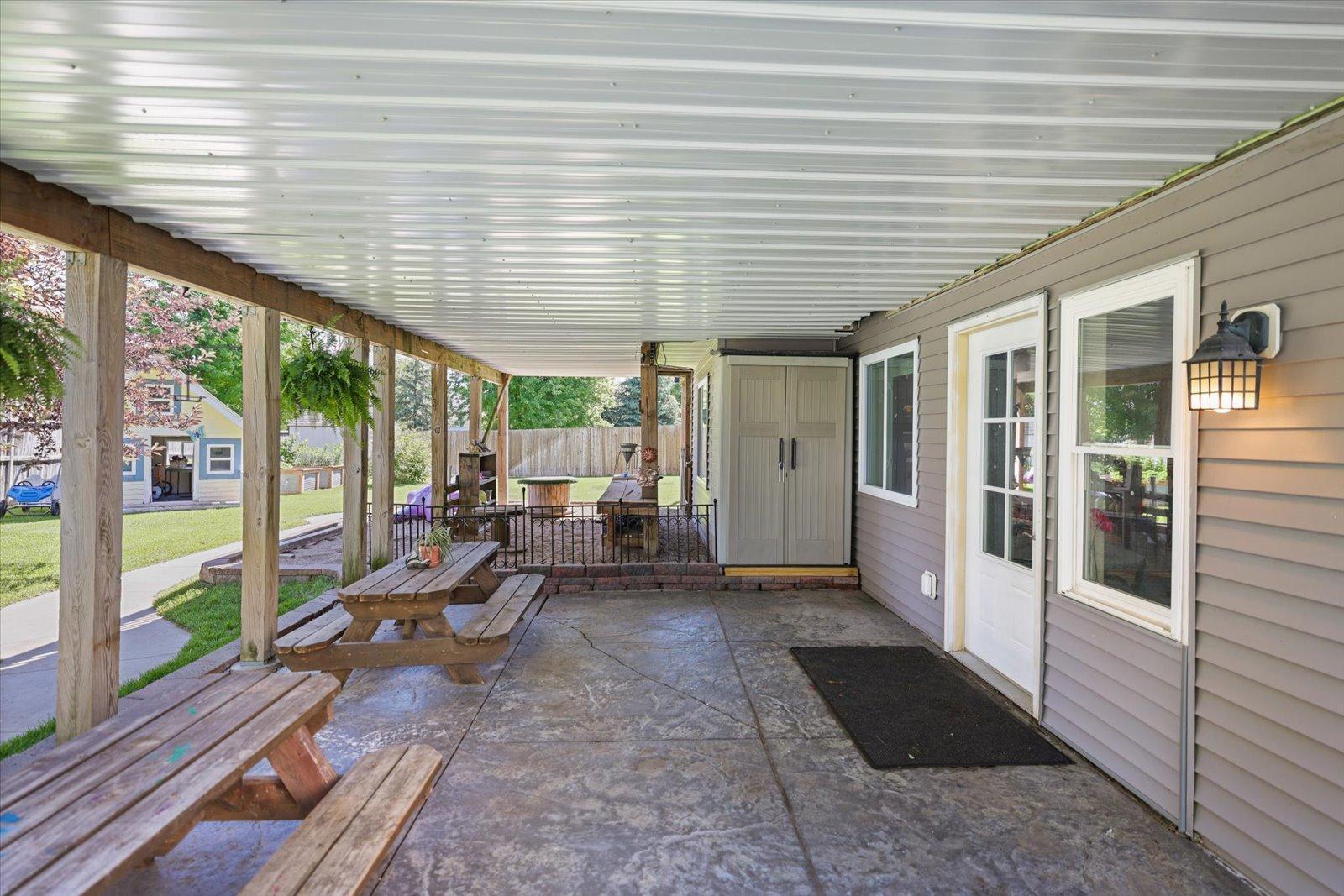 main property photo 42