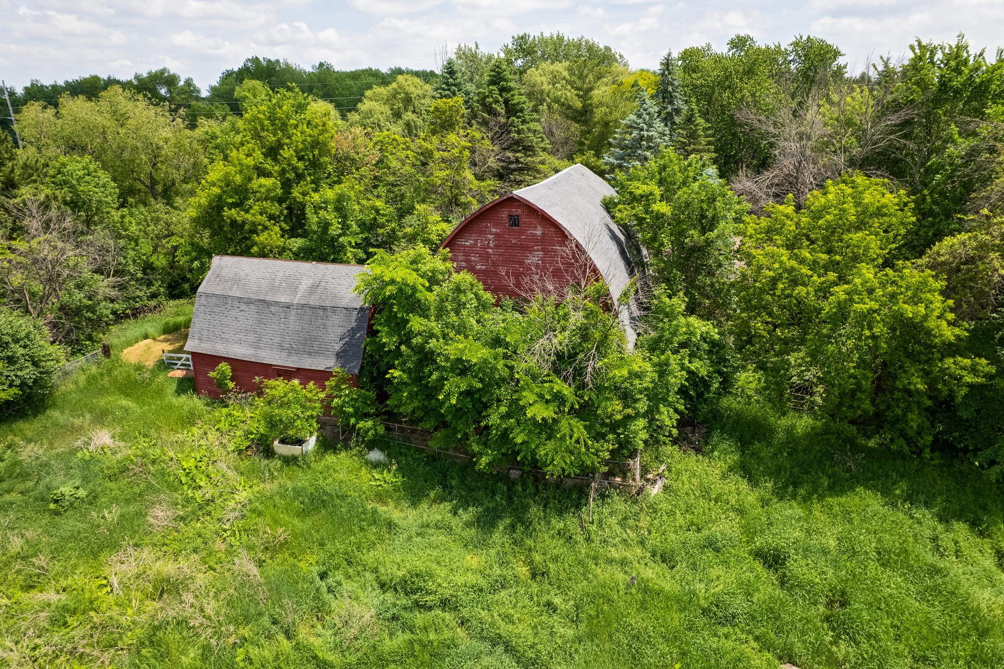 main property photo 22