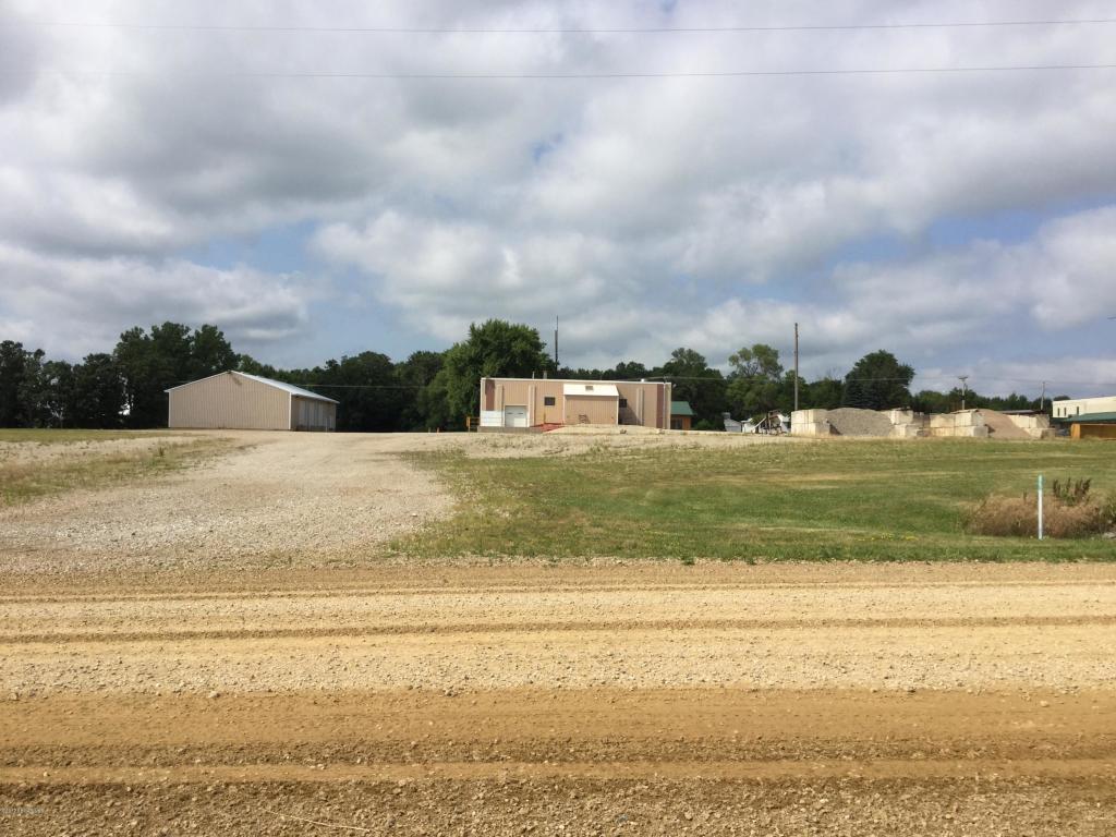 main property photo 15