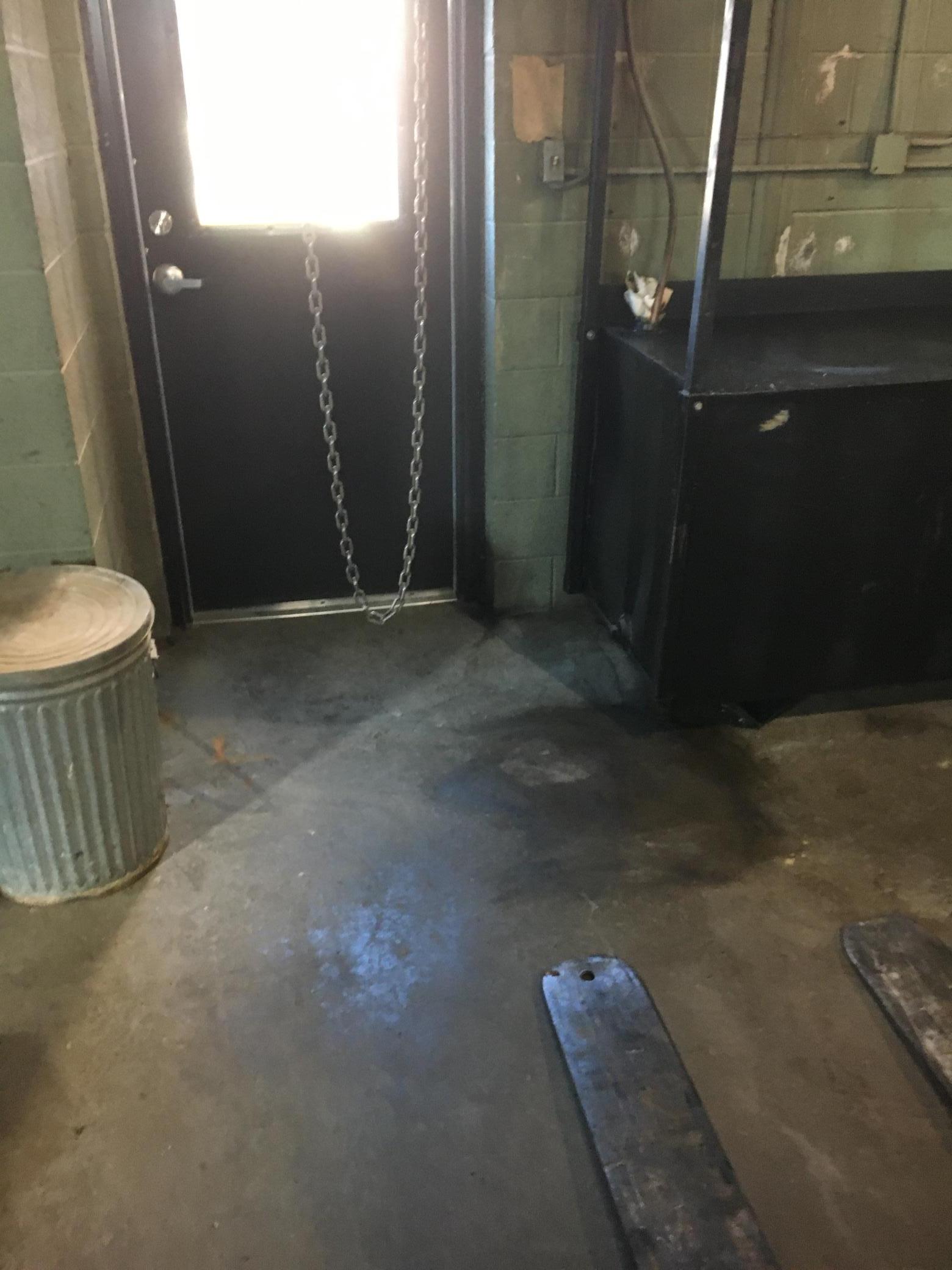 main property photo 22