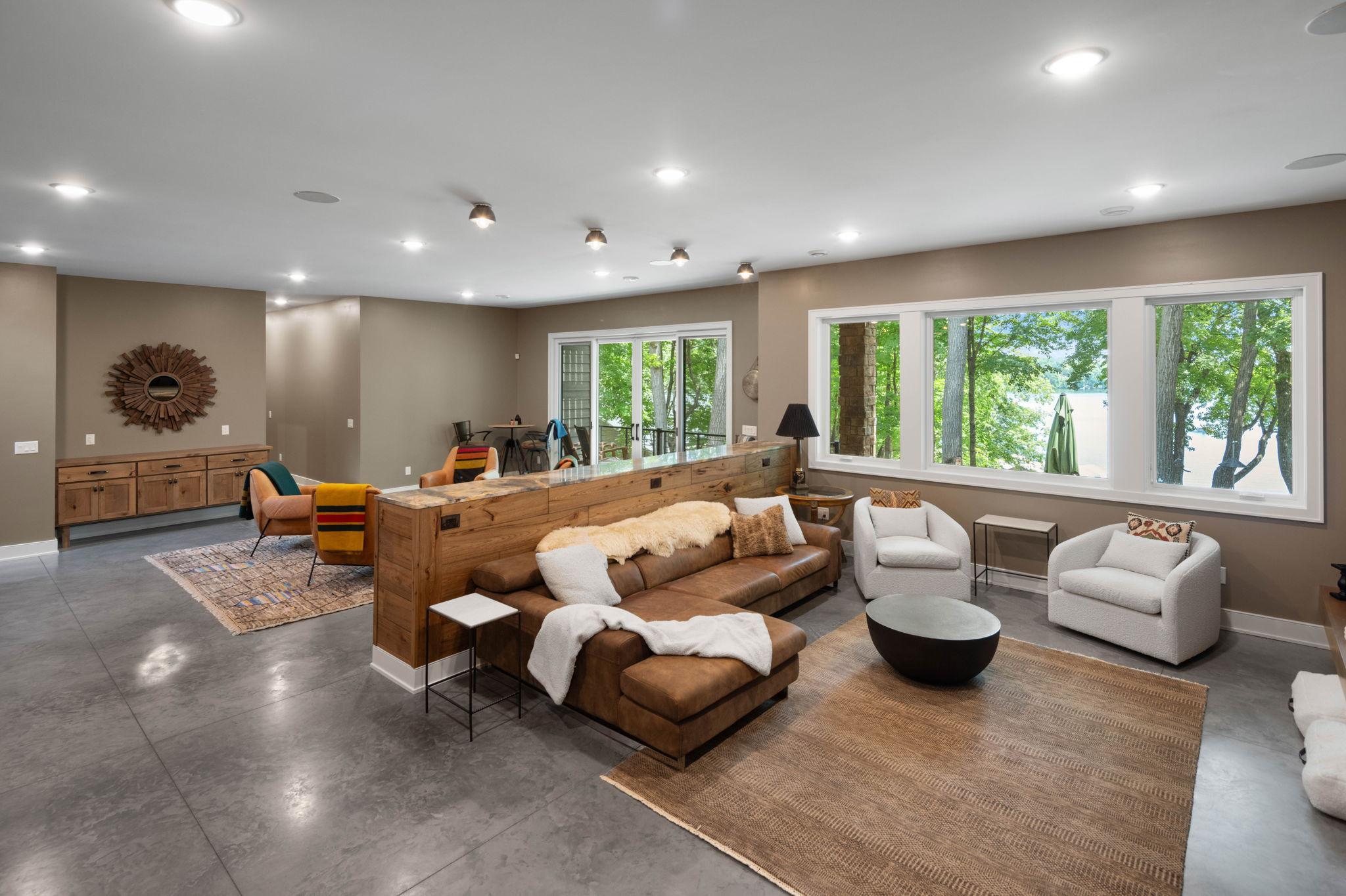 main property photo 64