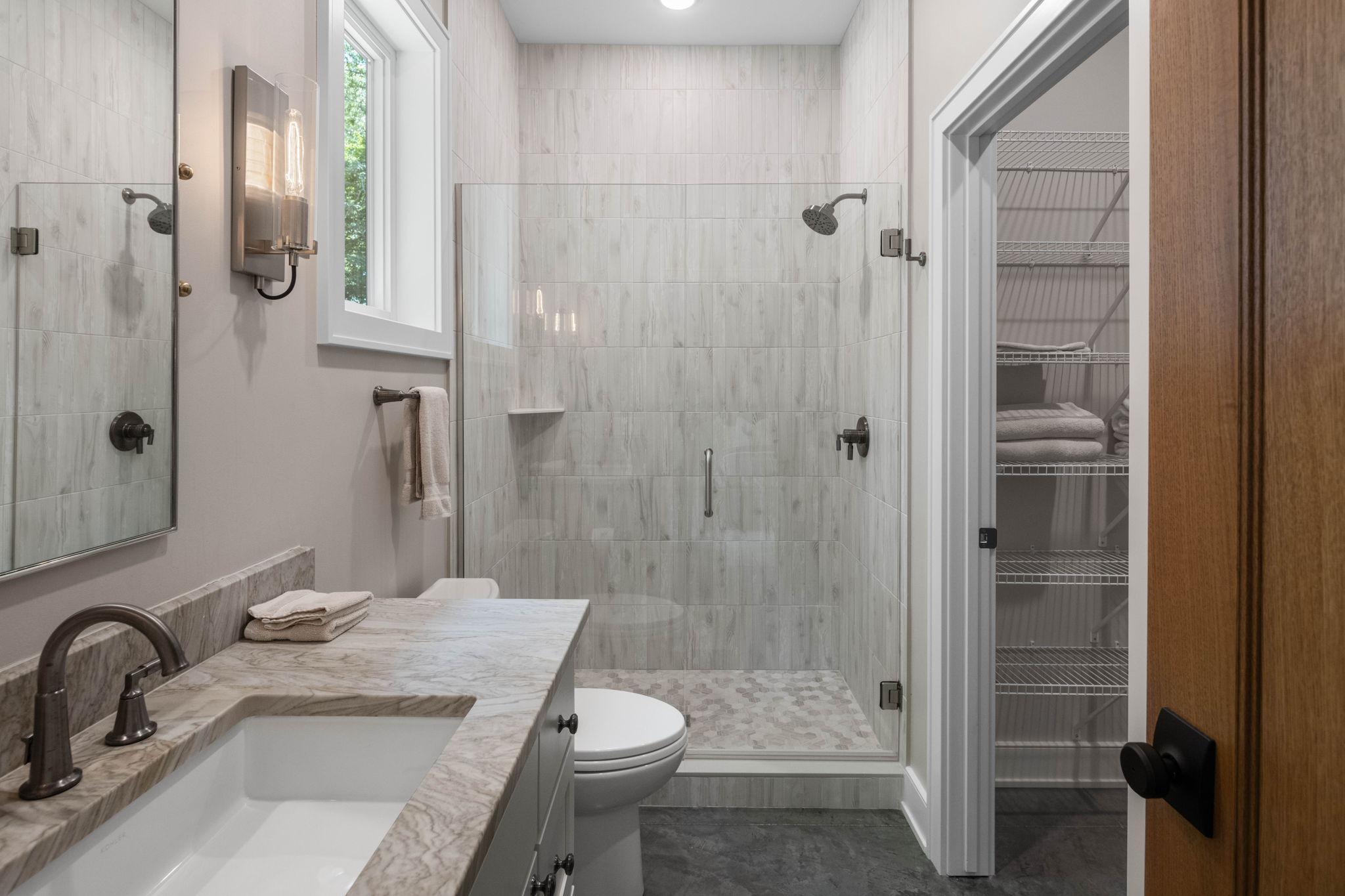 main property photo 70