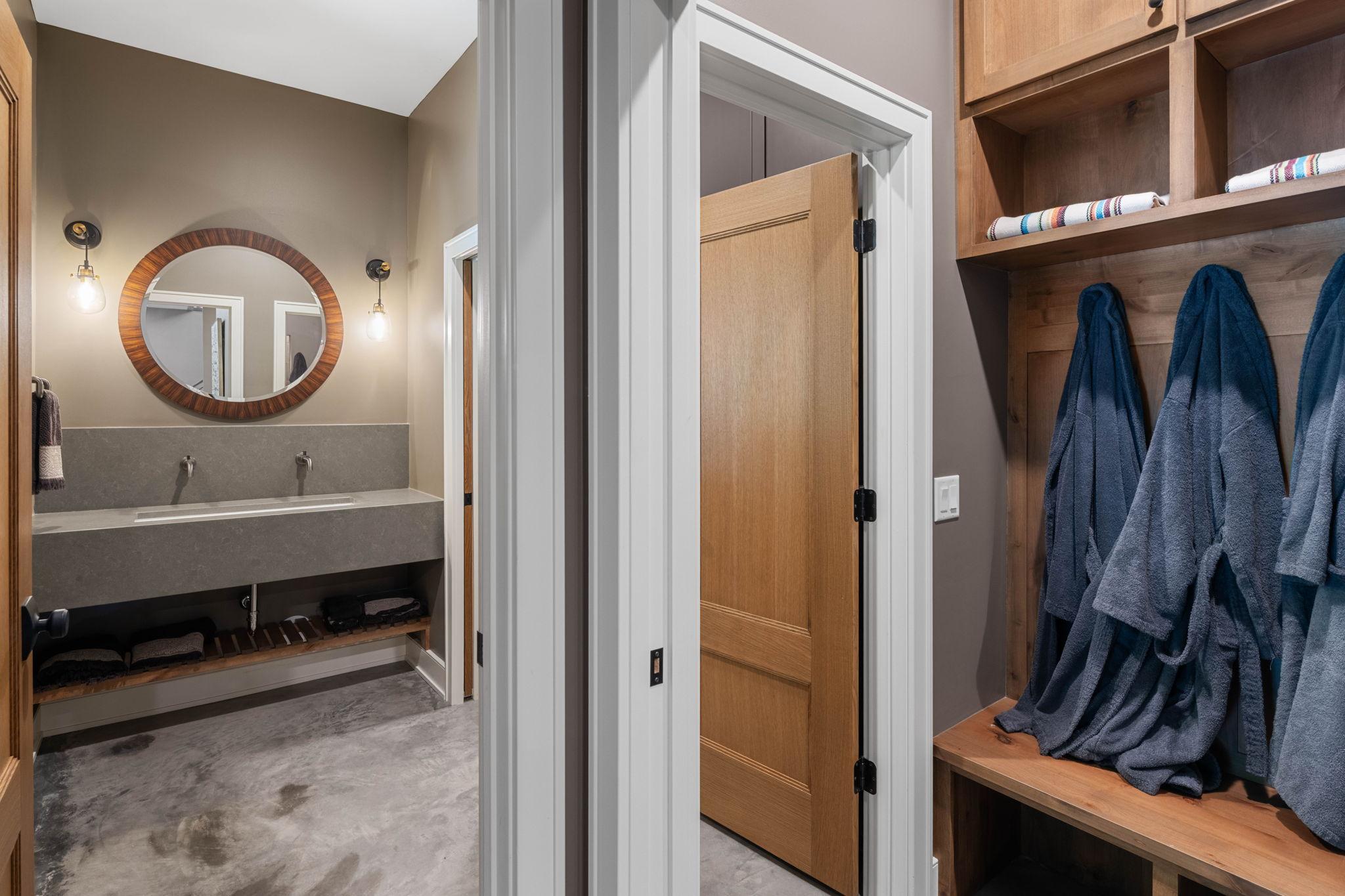 main property photo 73