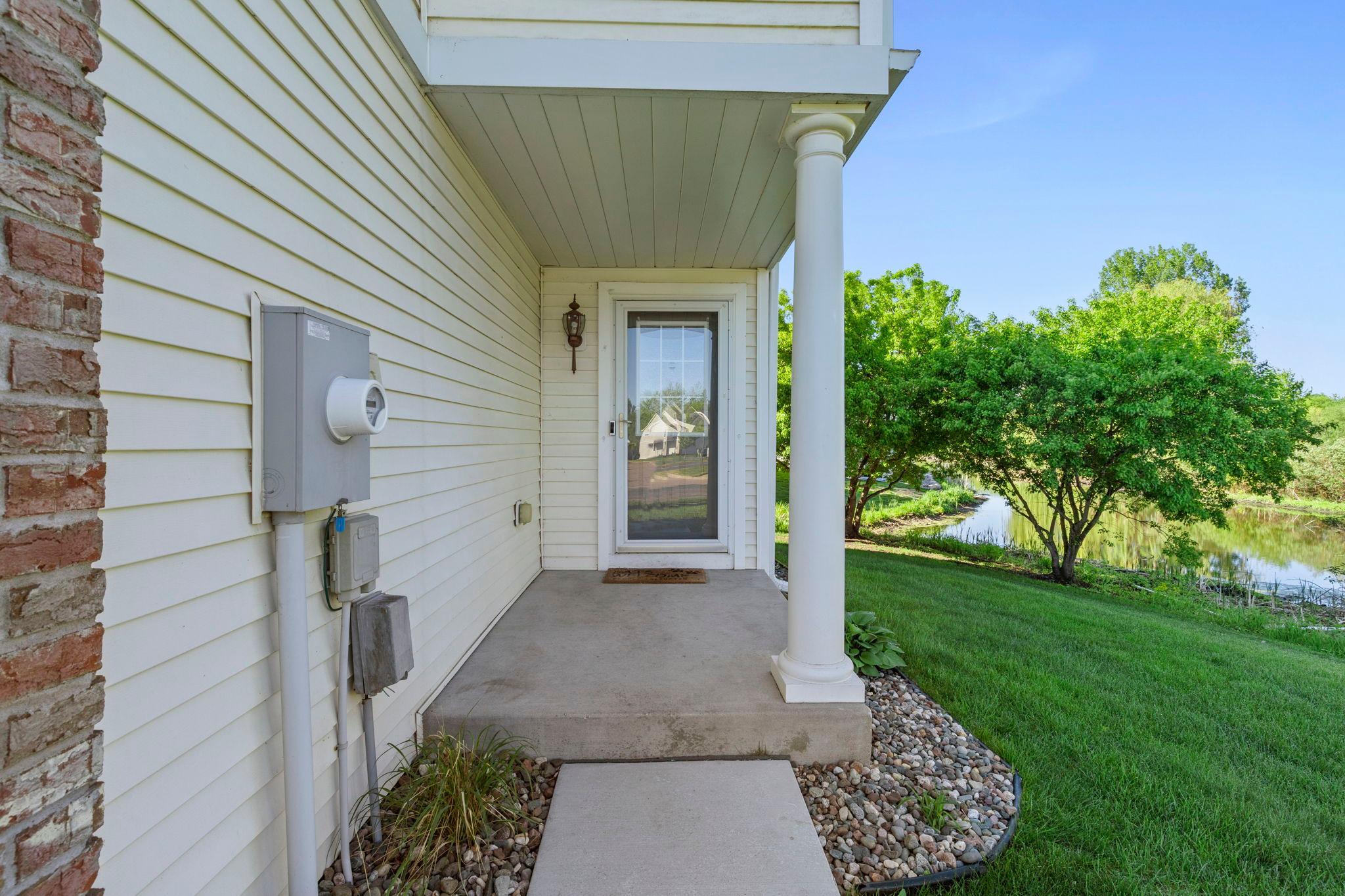 main property photo 14