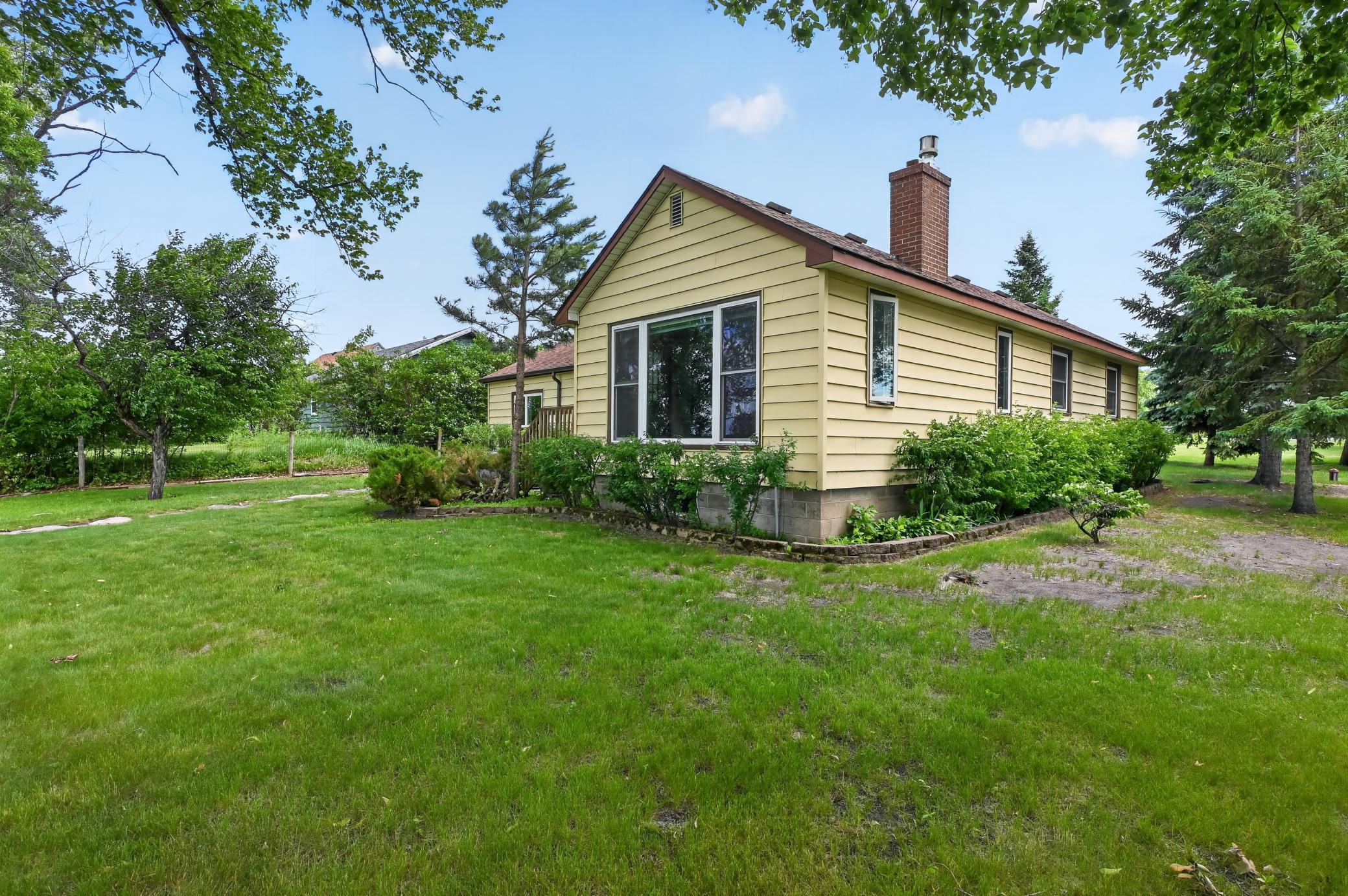 main property photo 34