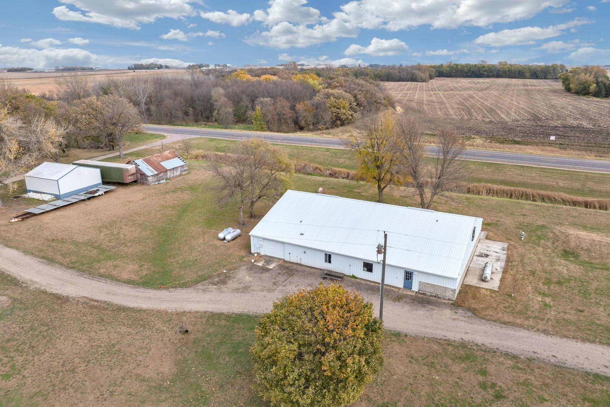 main property photo 14