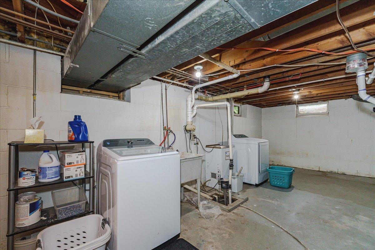 main property photo 60