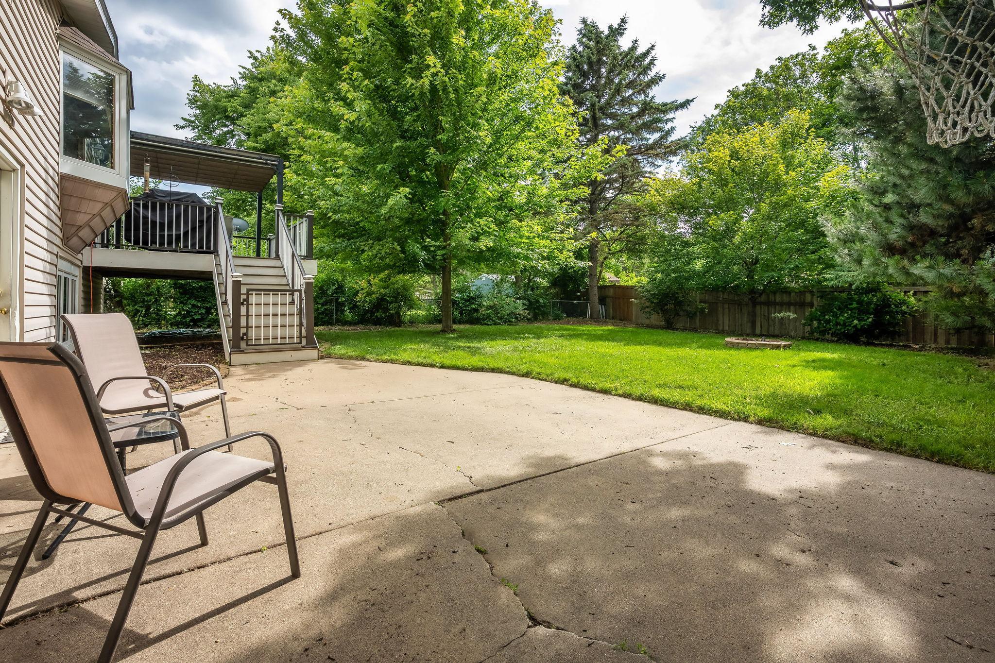 main property photo 22