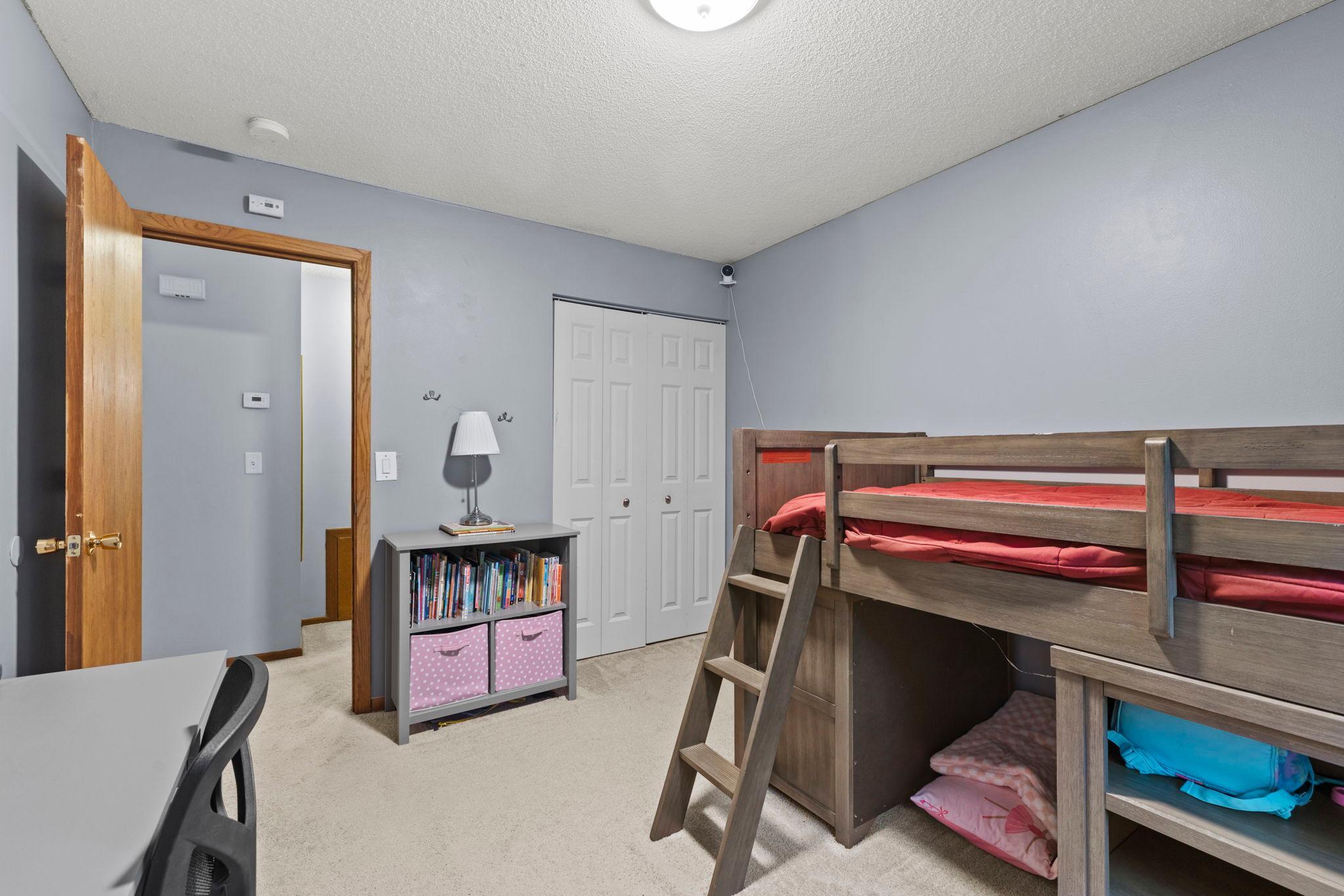 property viewer photo 22