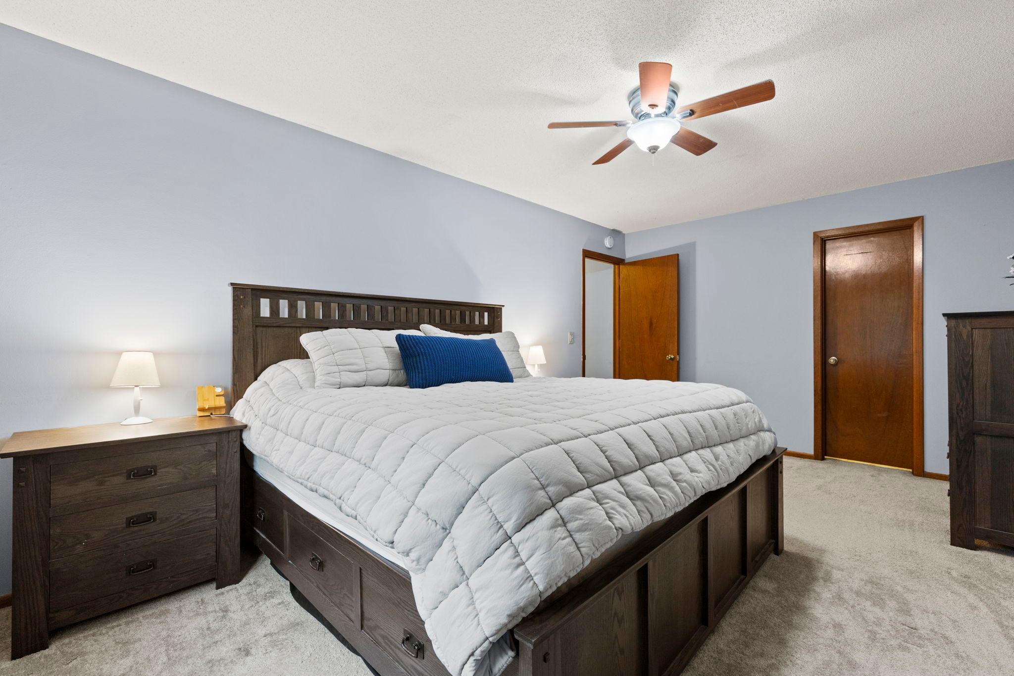 property viewer photo 27