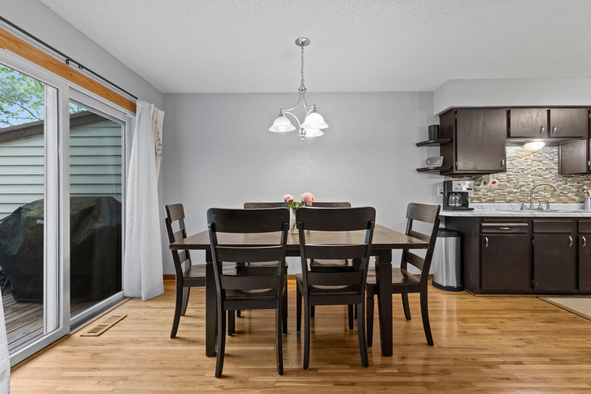 property viewer photo 8