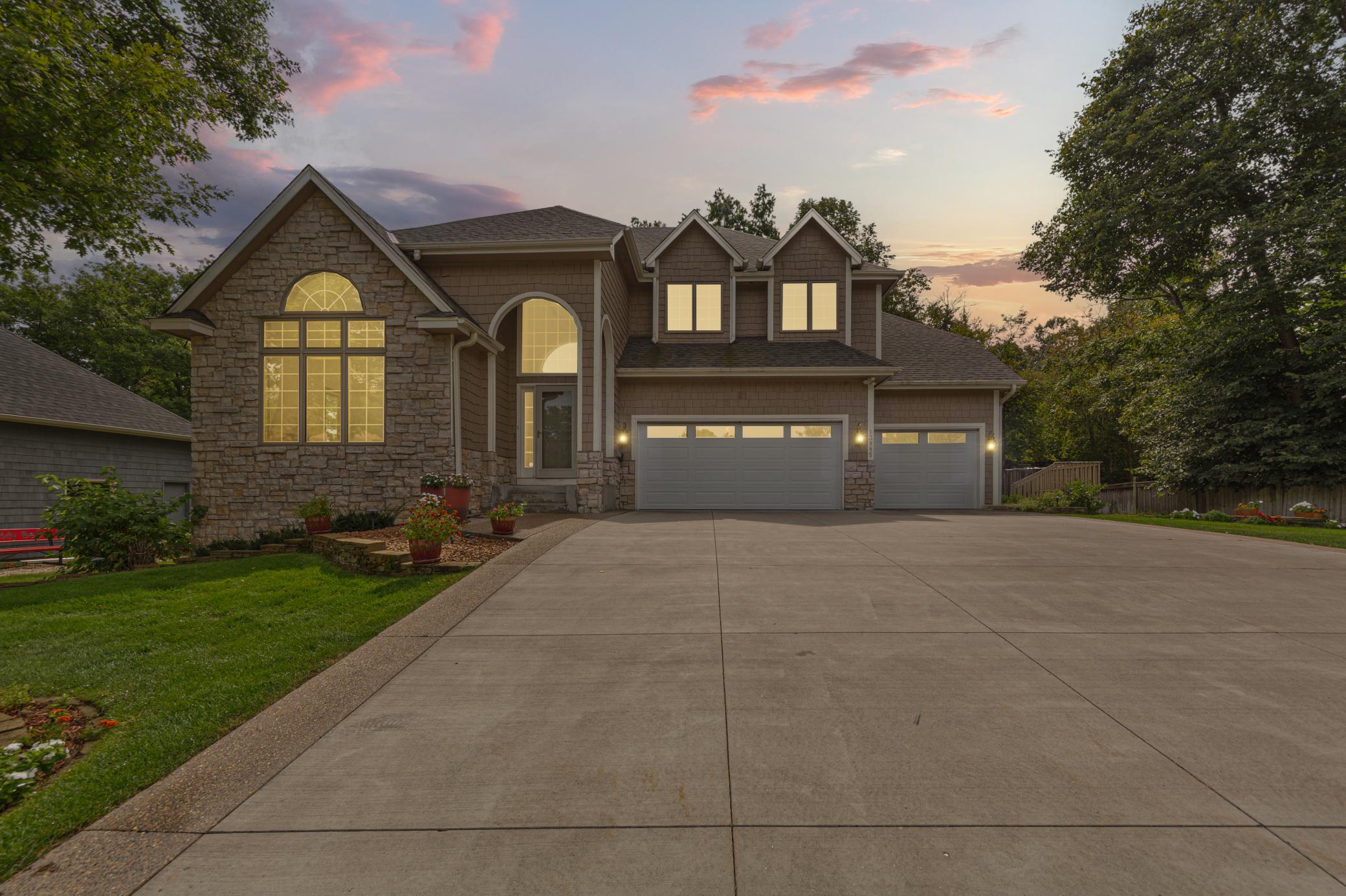 main property photo 89