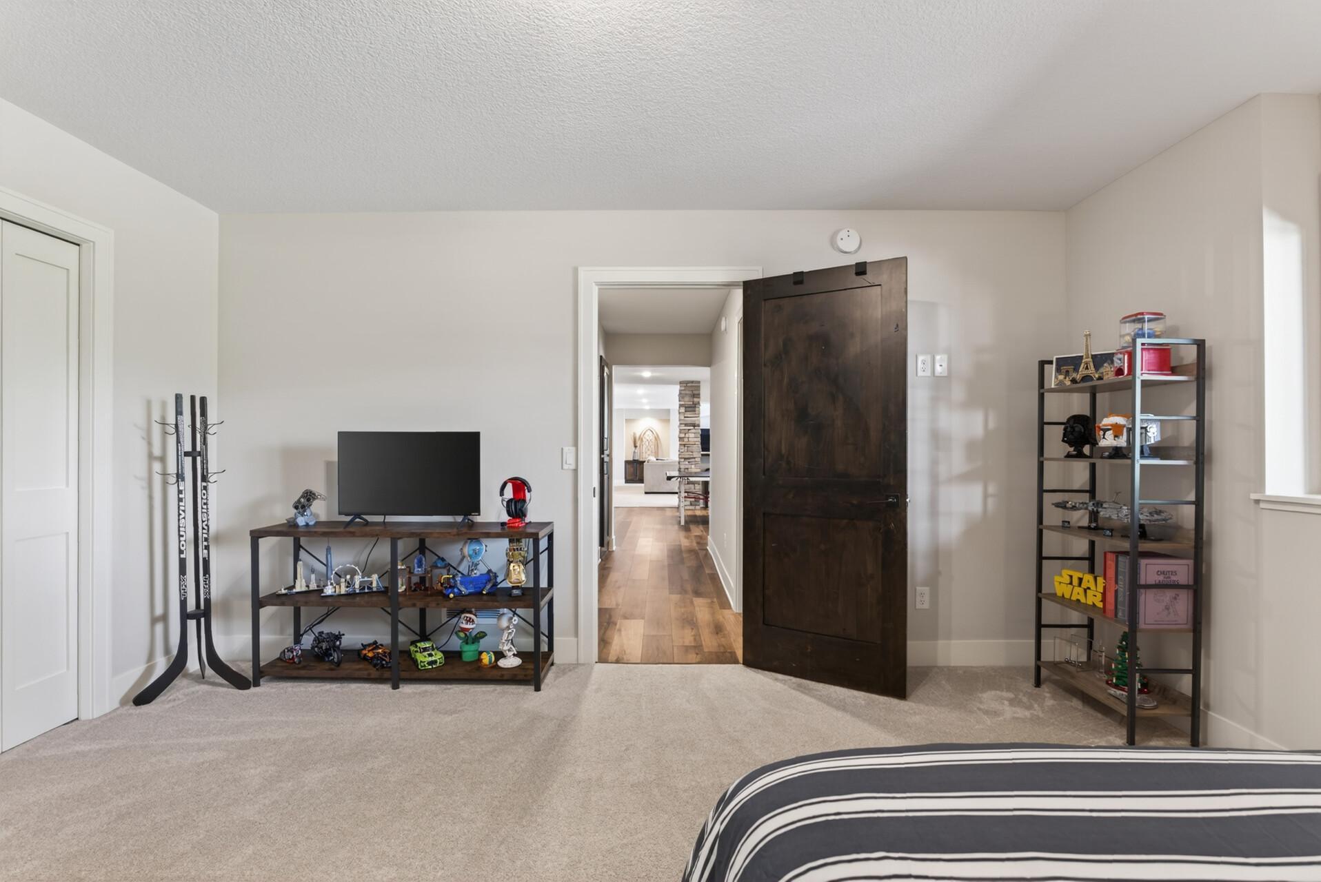 main property photo 83