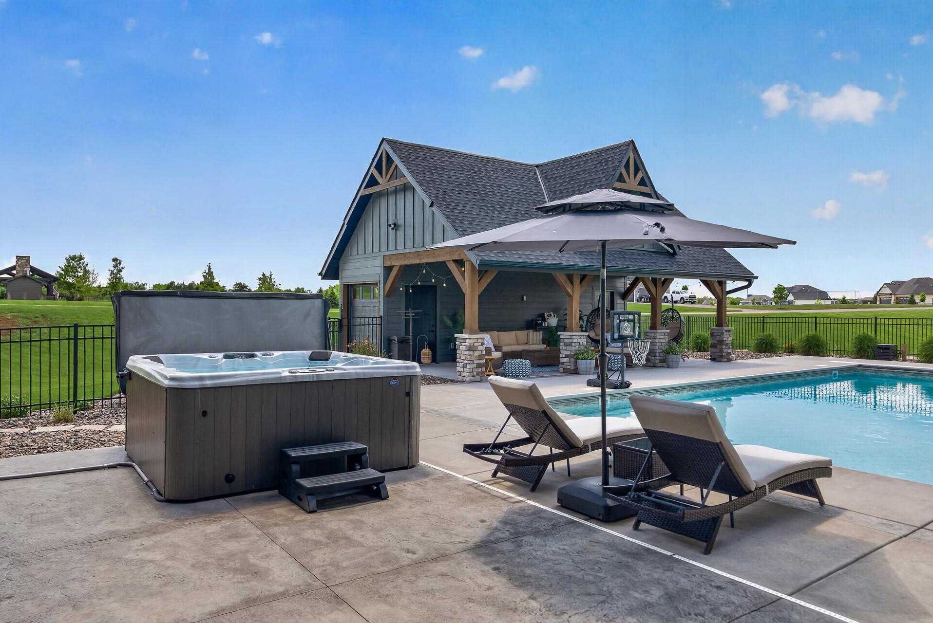 main property photo 99