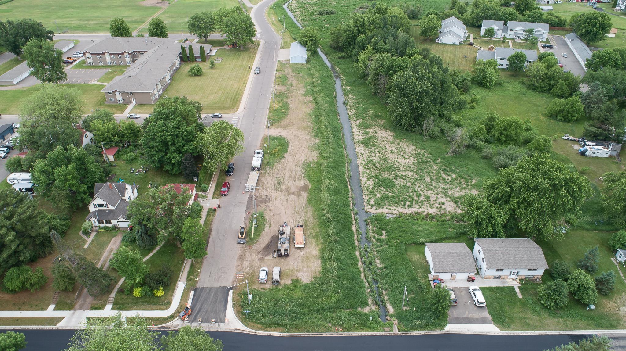 main property photo 18