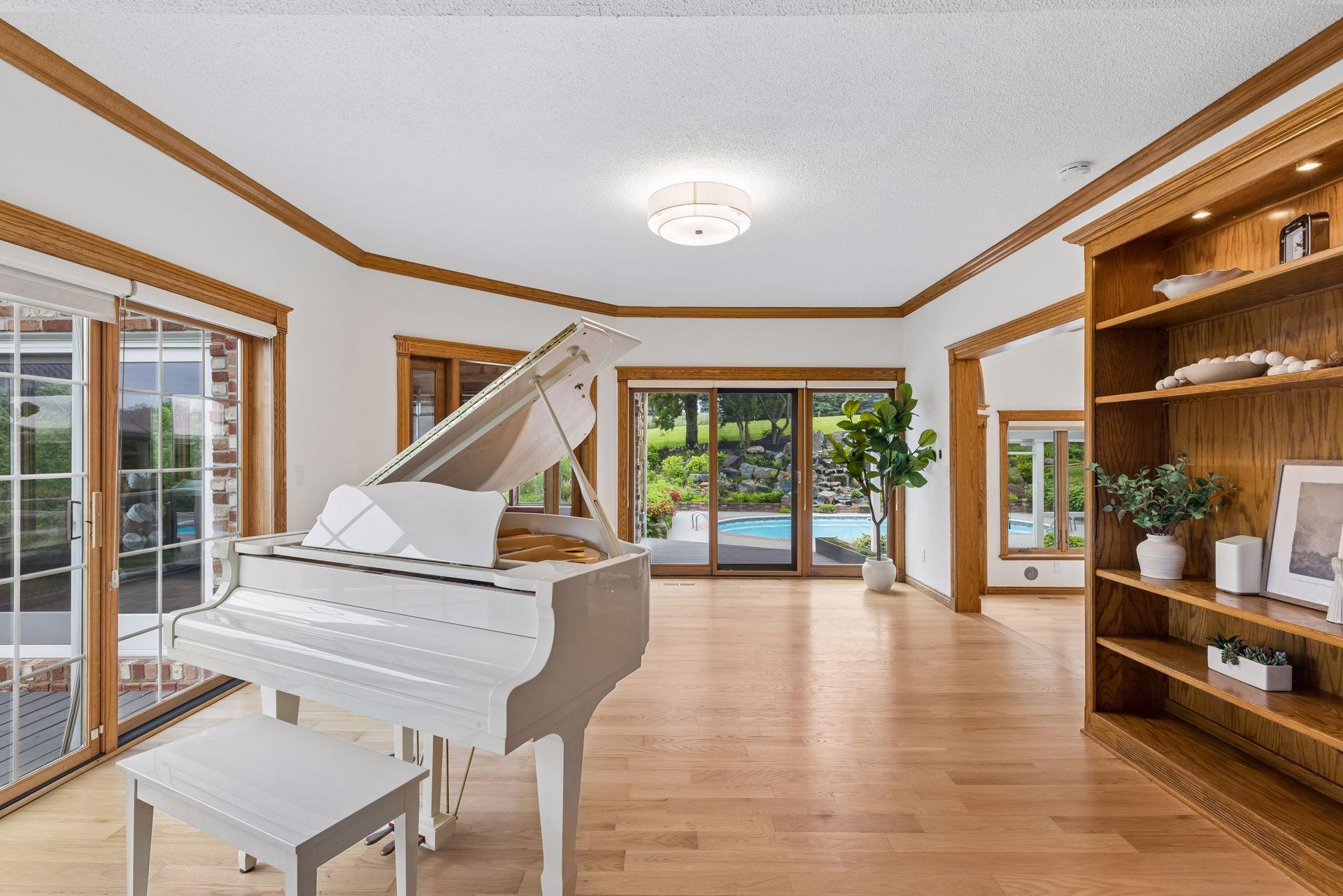 main property photo 50