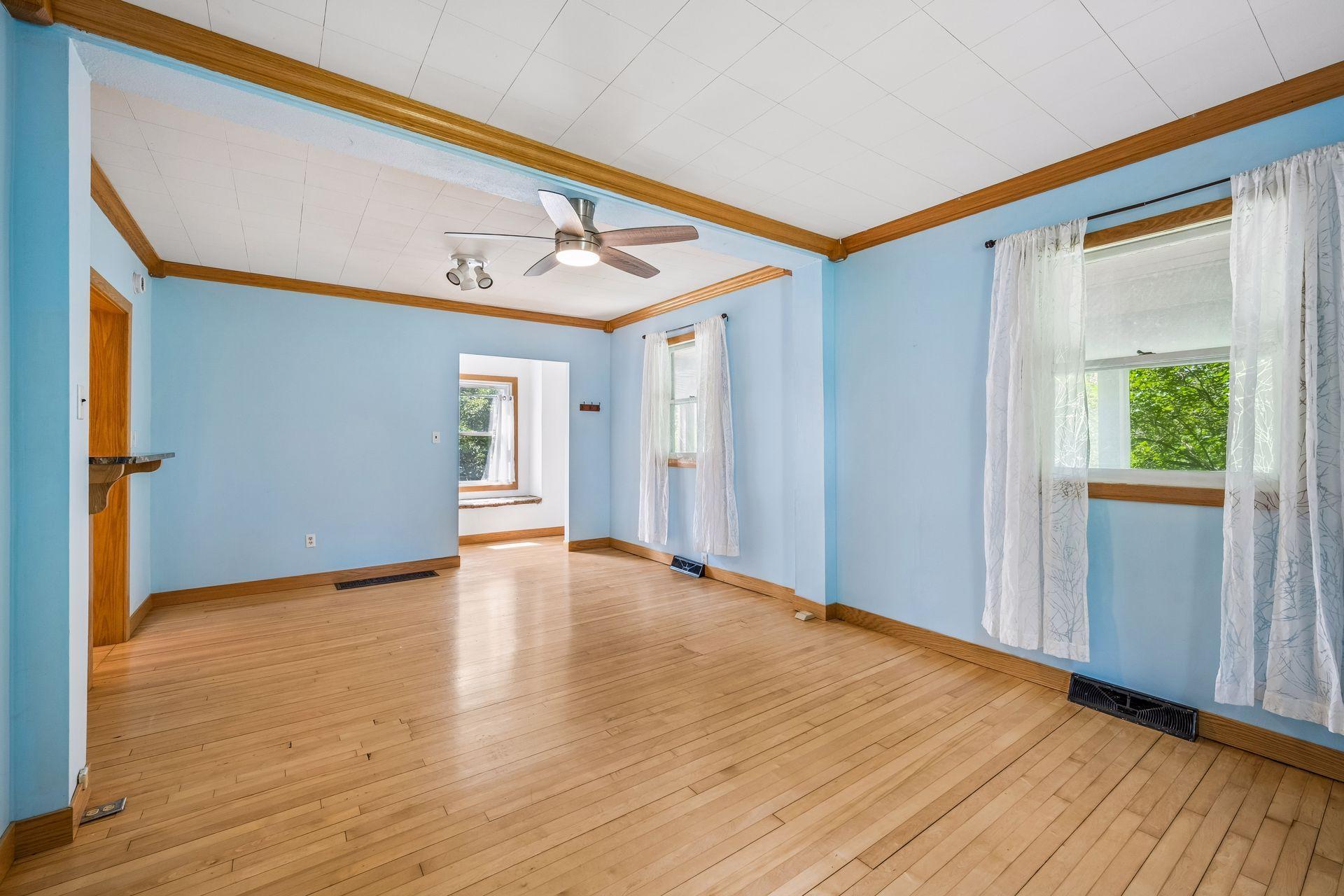 main property photo 7