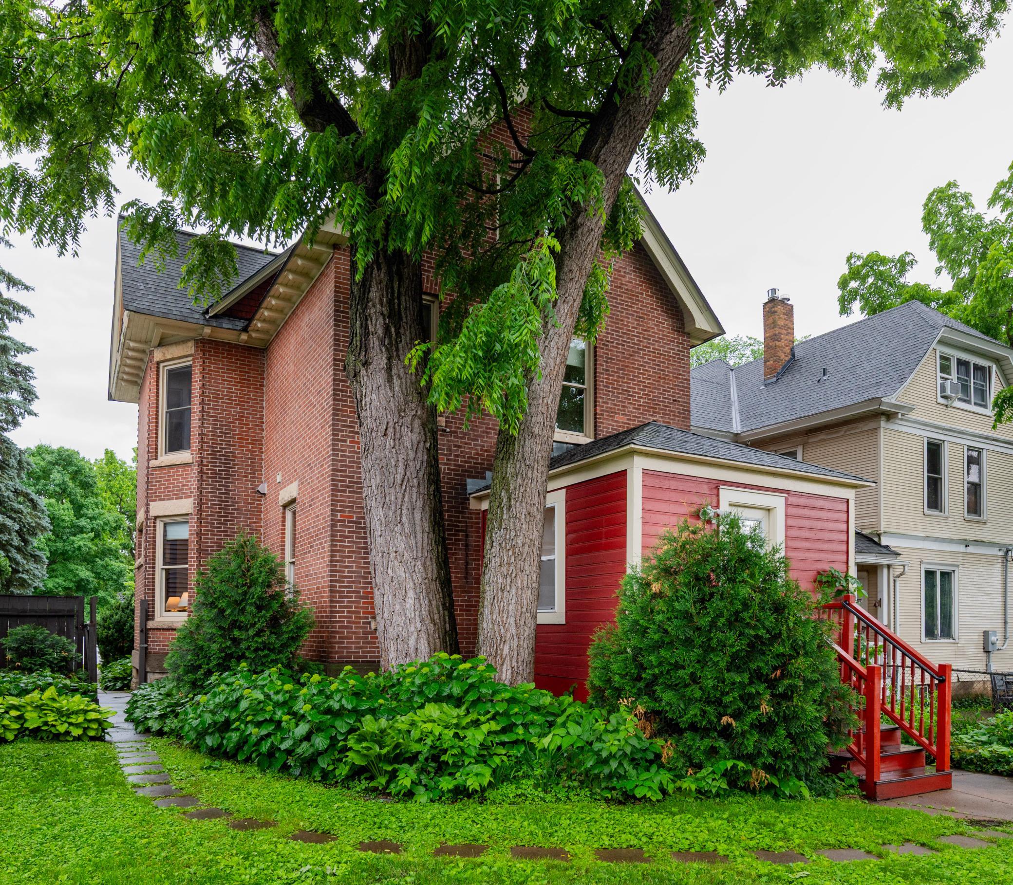 main property photo 41