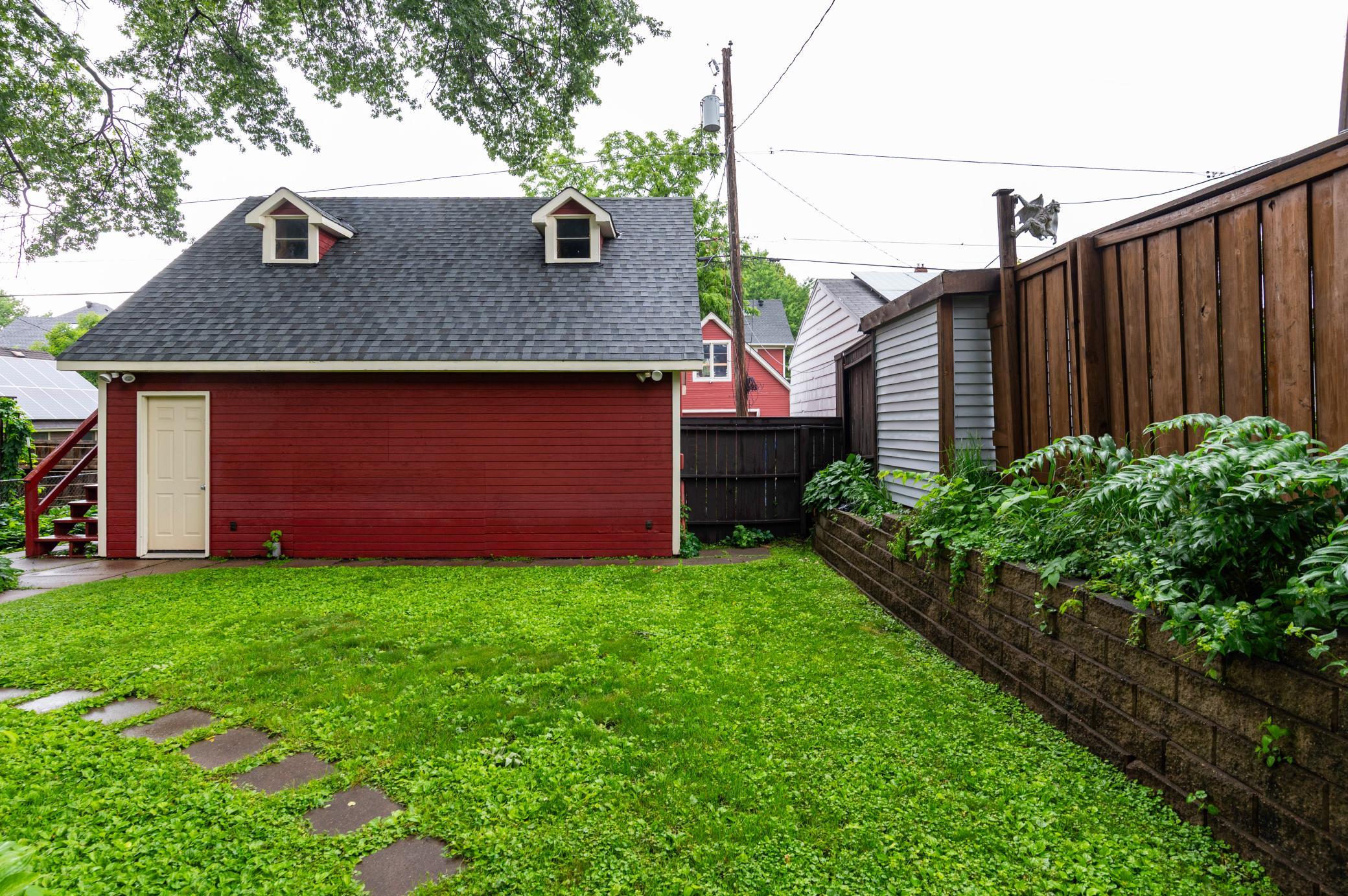 main property photo 42