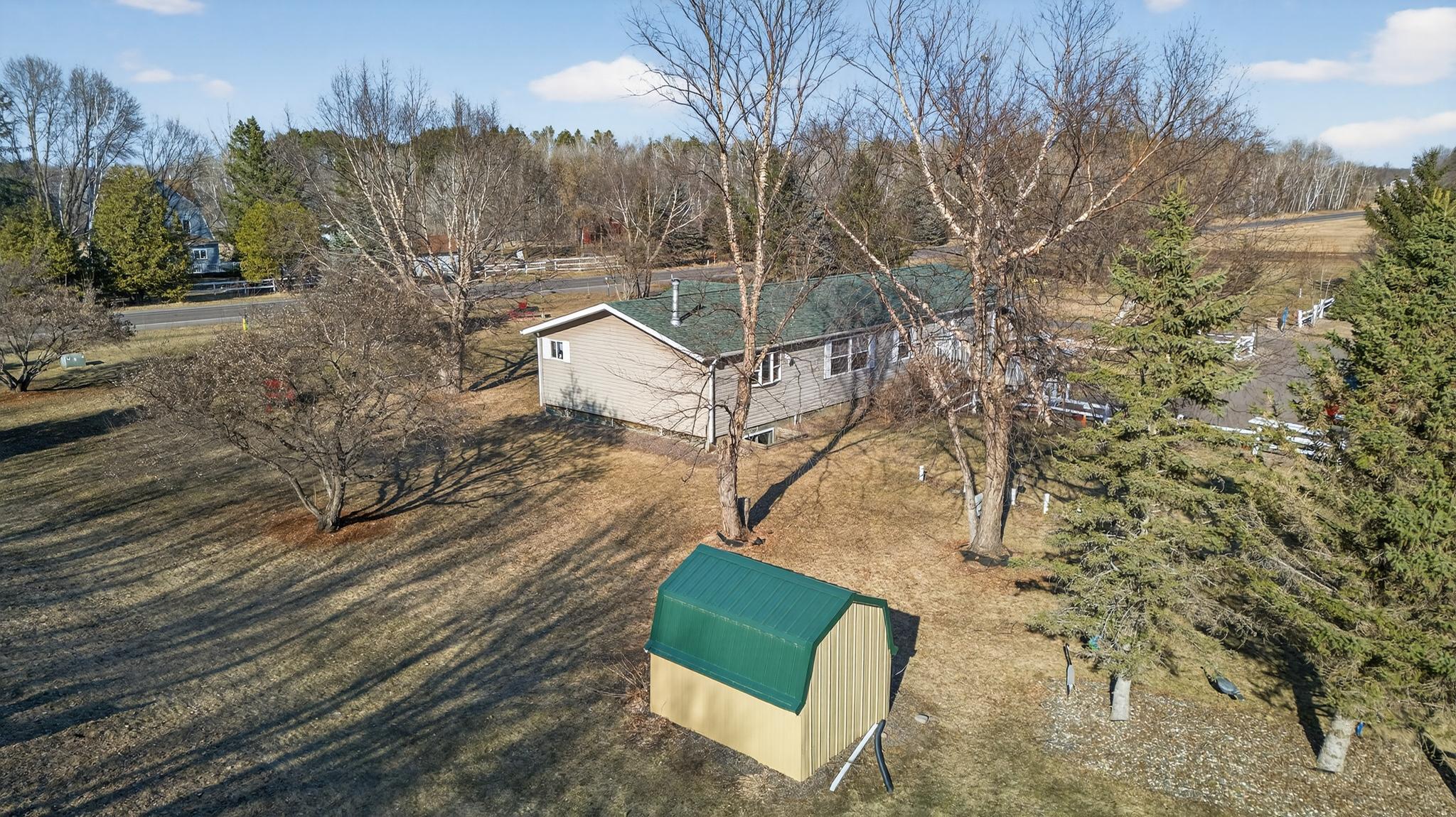 main property photo 40