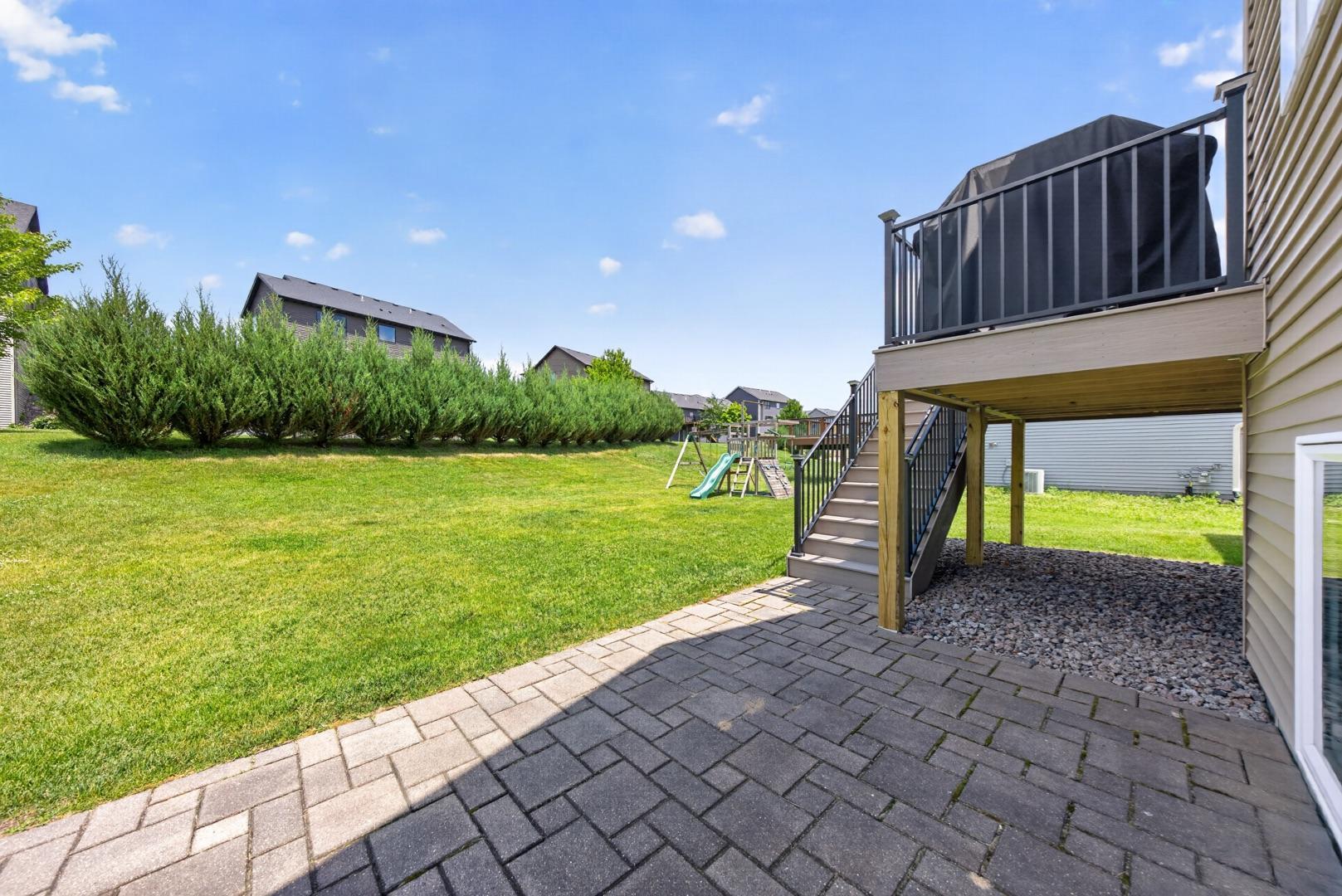 main property photo 36