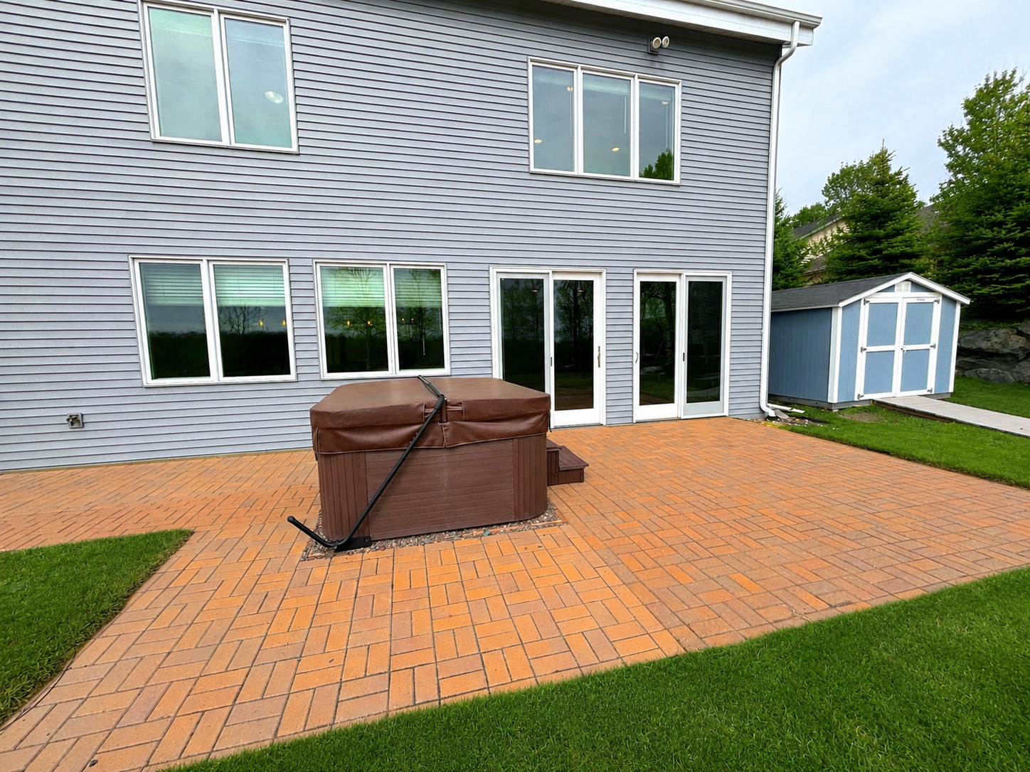 main property photo 33