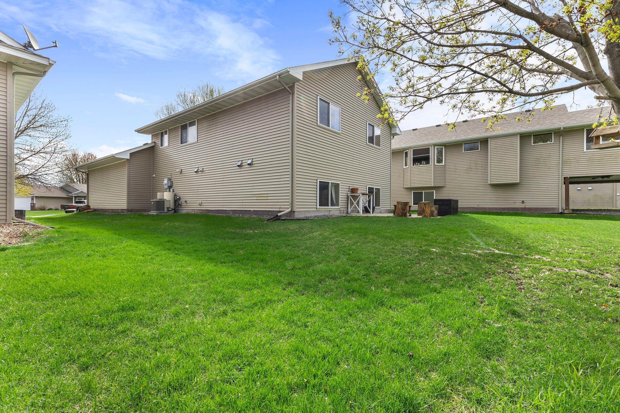 main property photo 38
