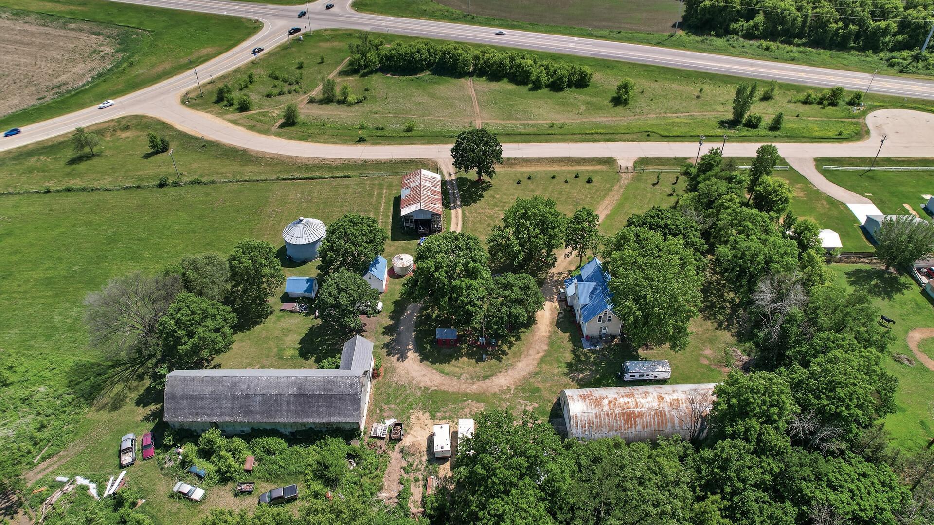 main property photo 48