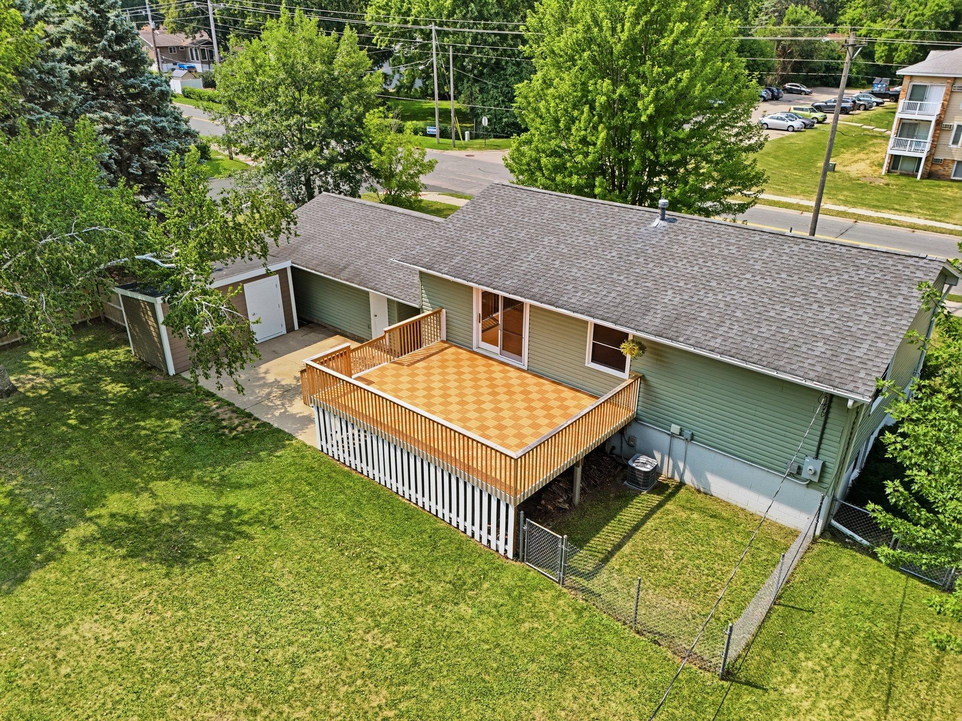 main property photo 47