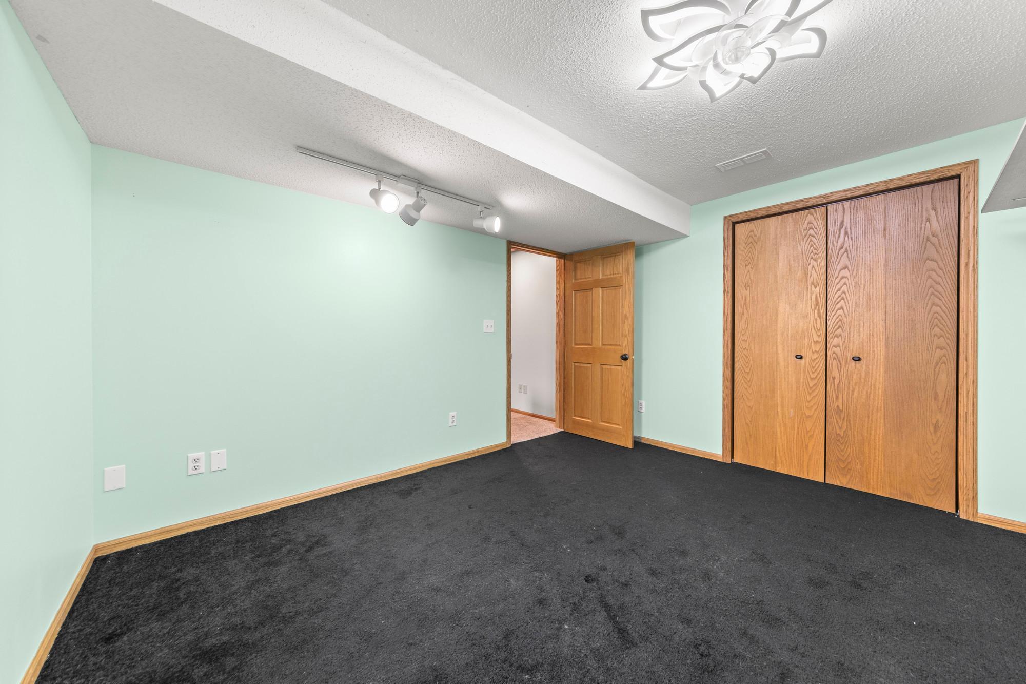 main property photo 67