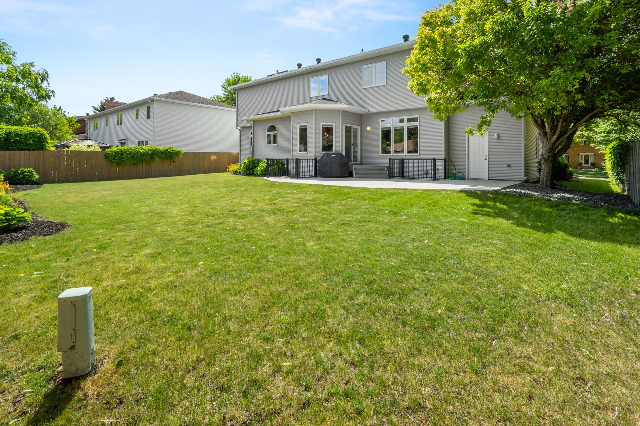 main property photo 5