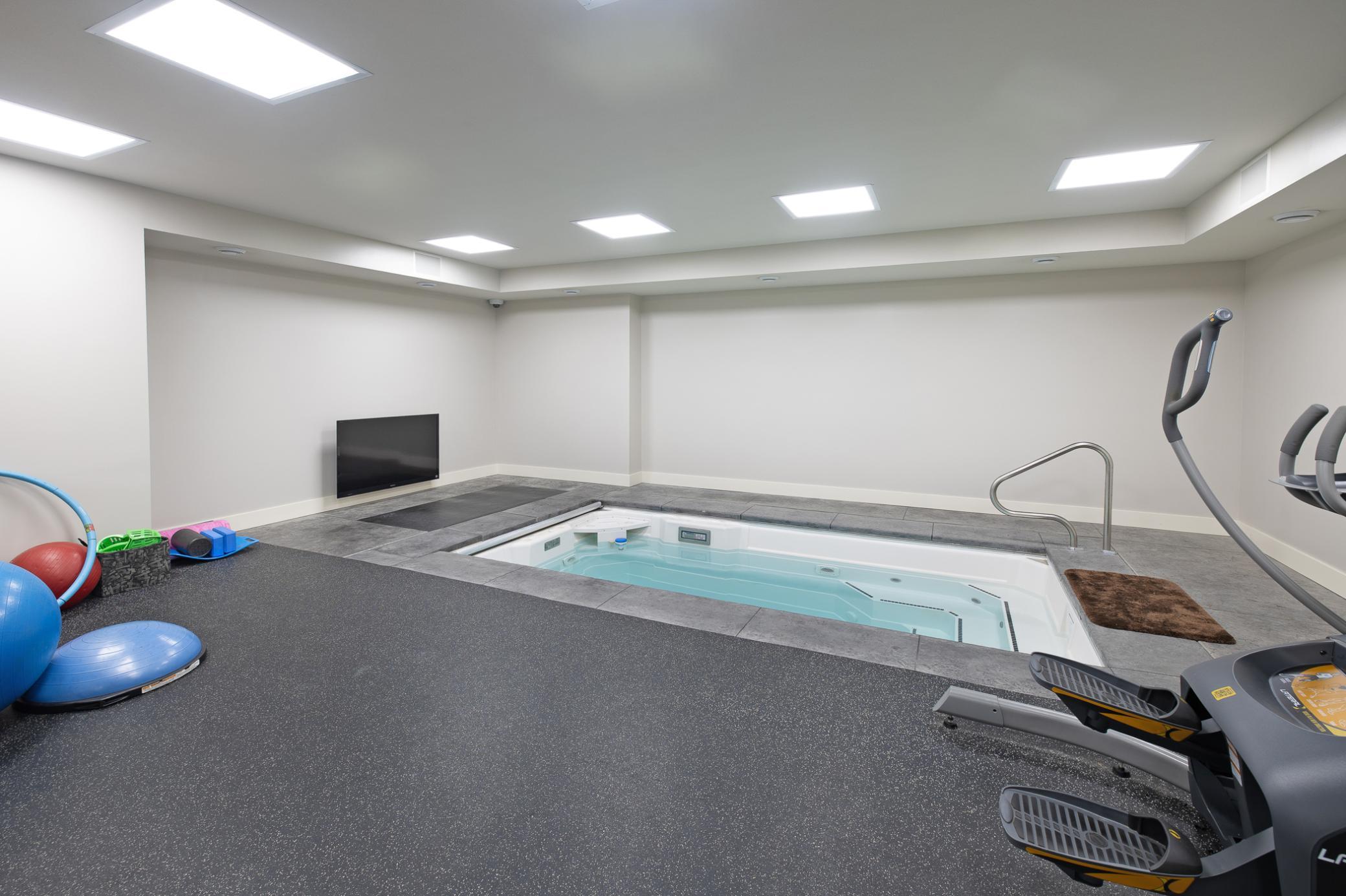 main property photo 77