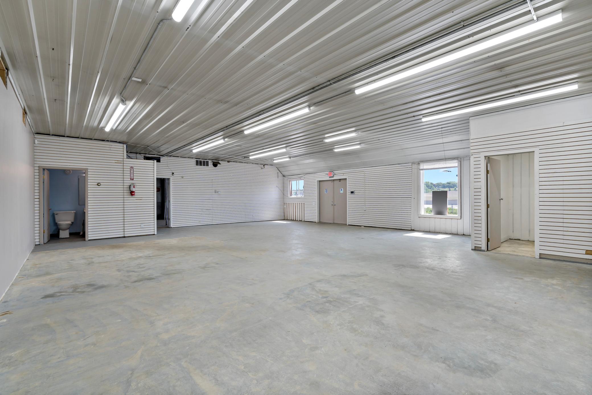 main property photo 12