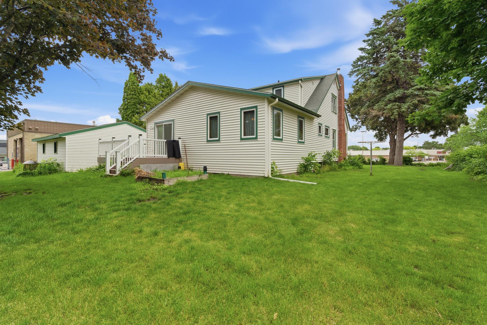 main property photo 7