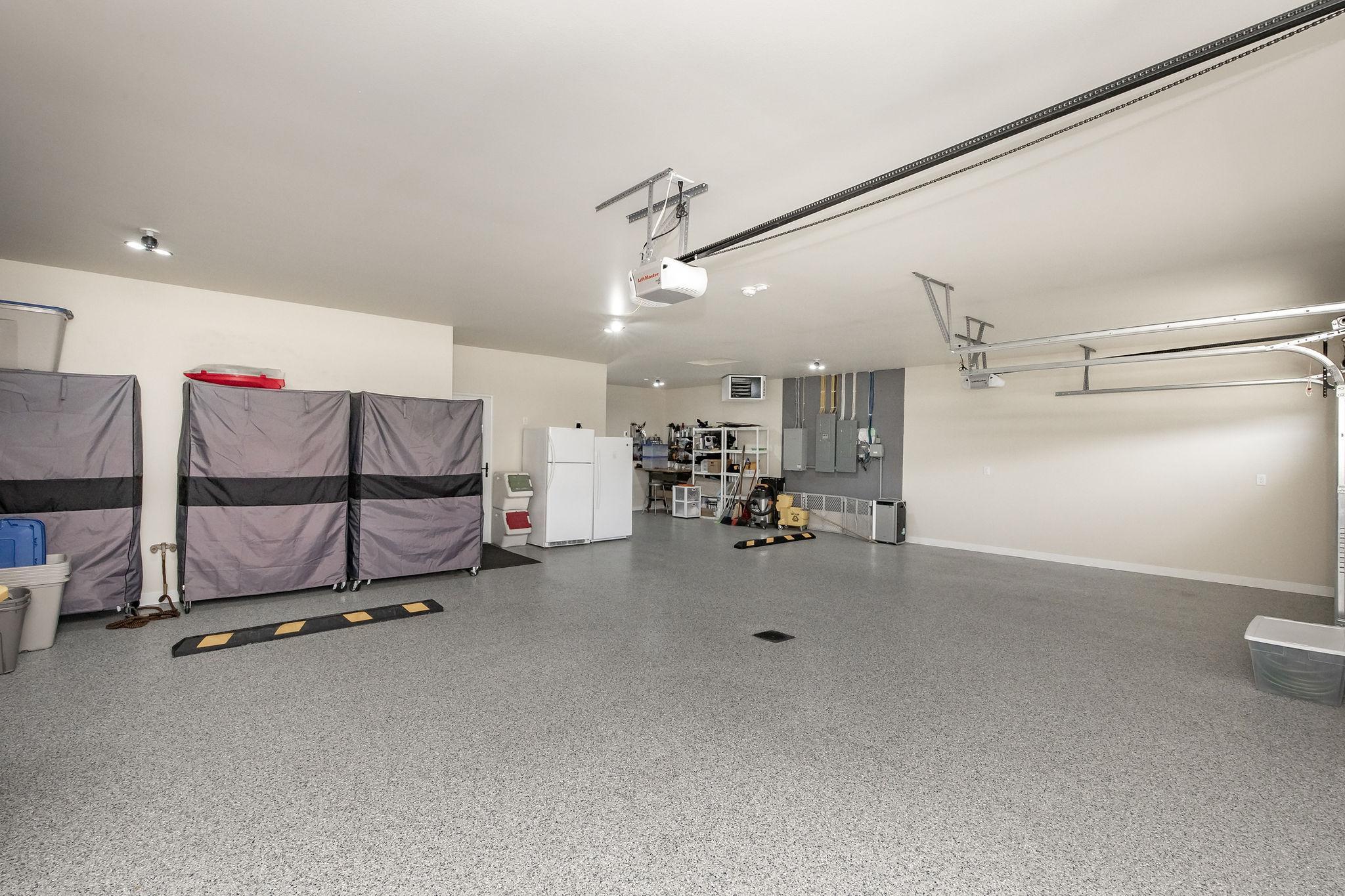 main property photo 60